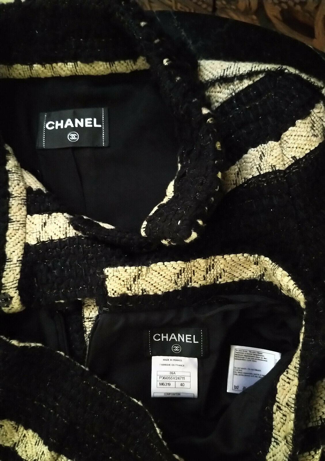 Chanel 2009 09A Black & Beige Paris-Moscow Gripoix Jacket Skirt Suit FR 40/ US 8 For Sale 6