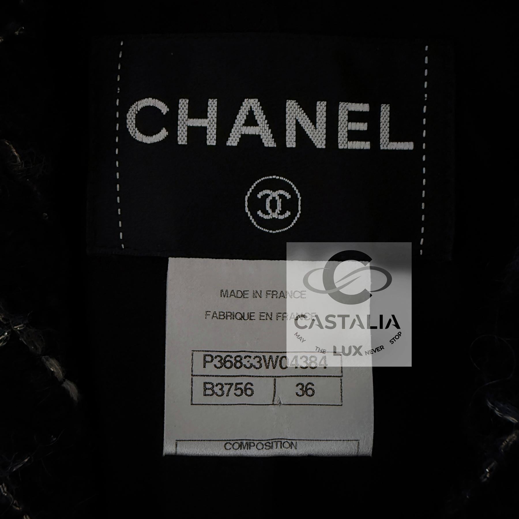 Chanel 2009 The Connoisseur's Gem Chaqueta de tweed negro 36 FR en venta 10