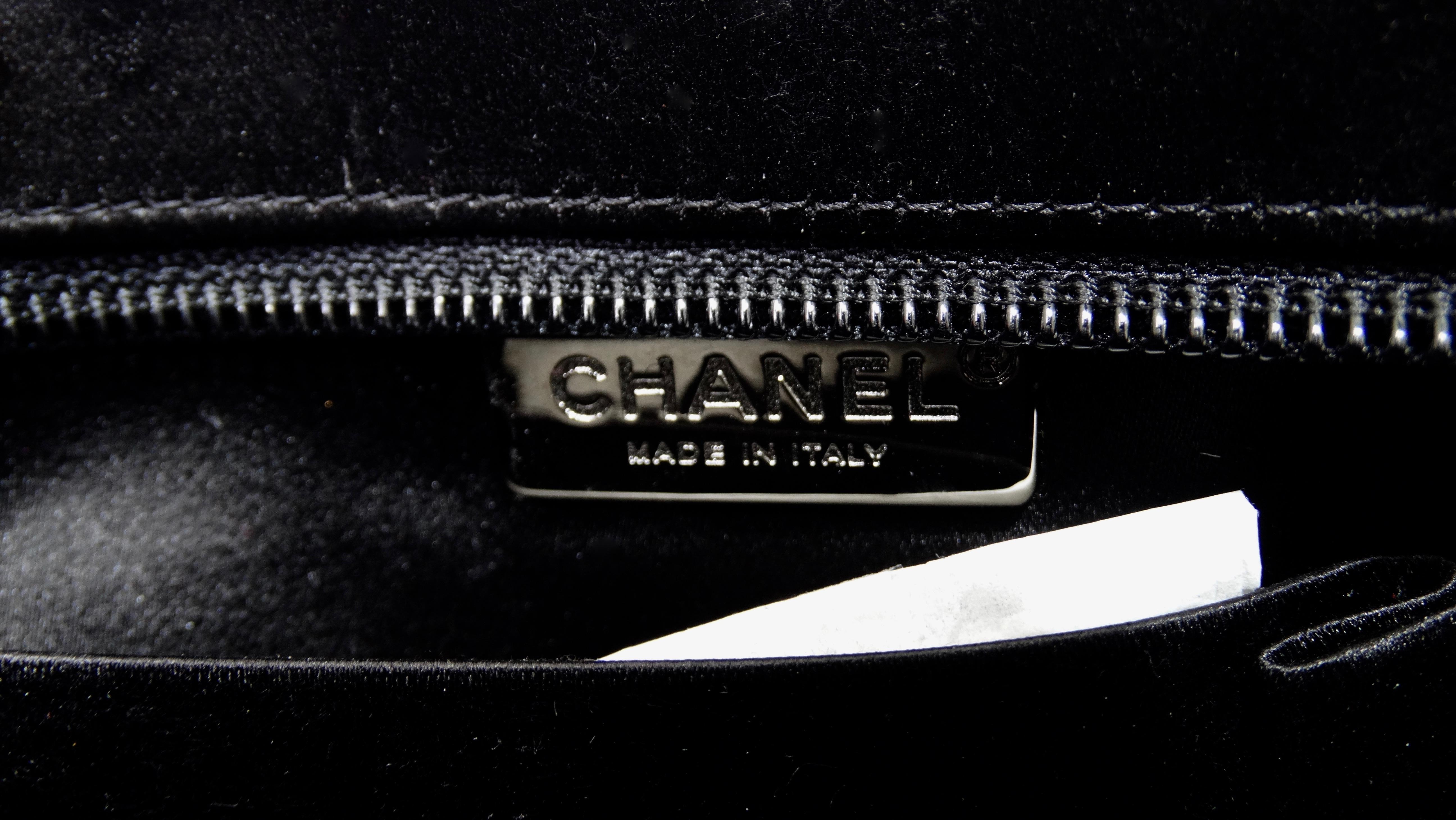 Women's or Men's Chanel 2009 Diamante Satin Evening Clutch