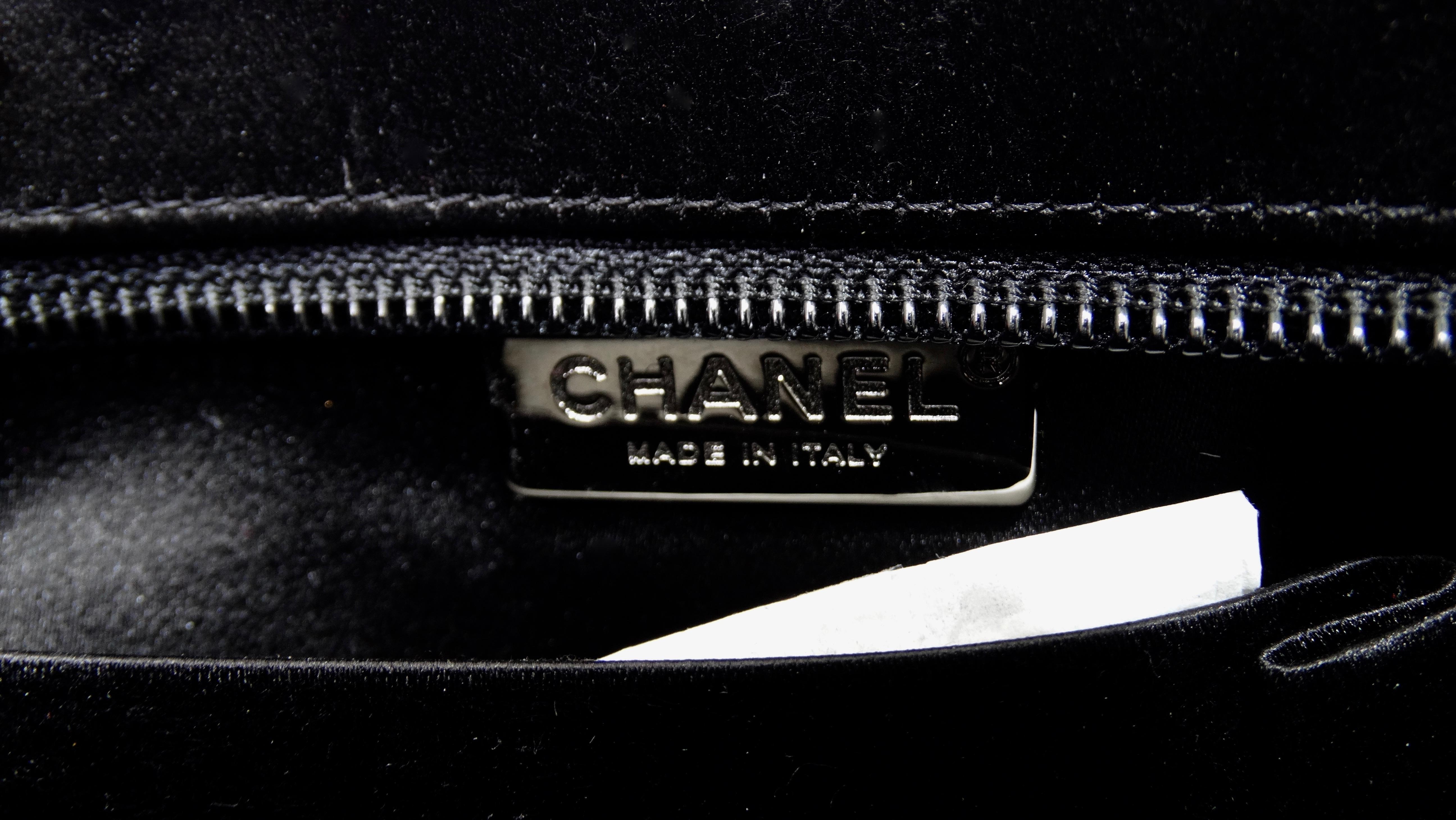 Chanel 2009 Diamante Satin Abend Clutch 3