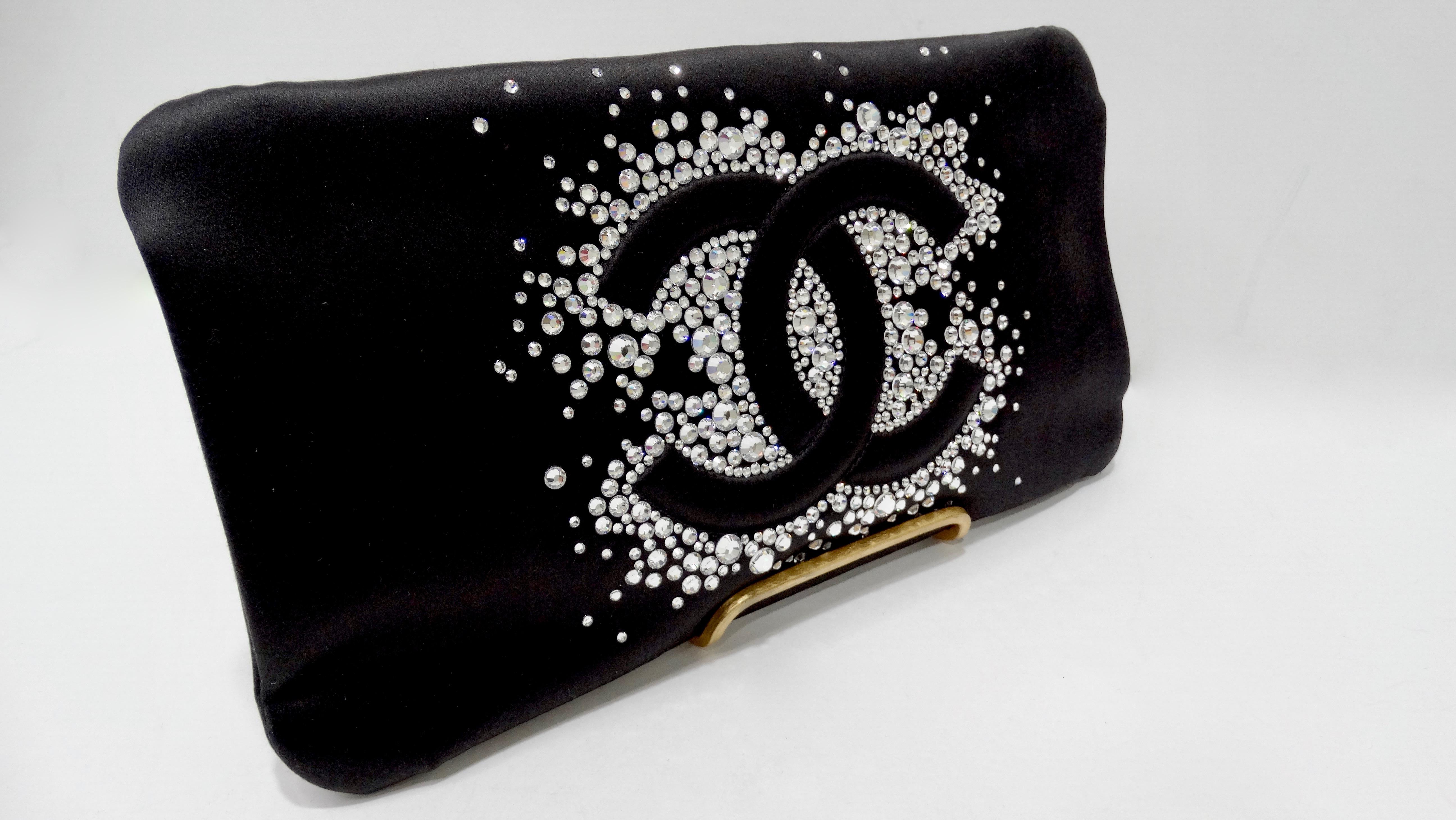 Chanel 2009 Diamante Satin Abend Clutch 4