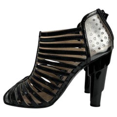 Chanel 2009 Interlocking CC Logo Sandals Sz.38.5