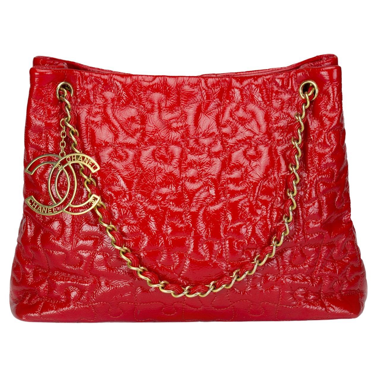 Chanel 2009 Rare Vintage Bright Red Quilted Puzzle Piece Patent Tote Satchel Bag For Sale