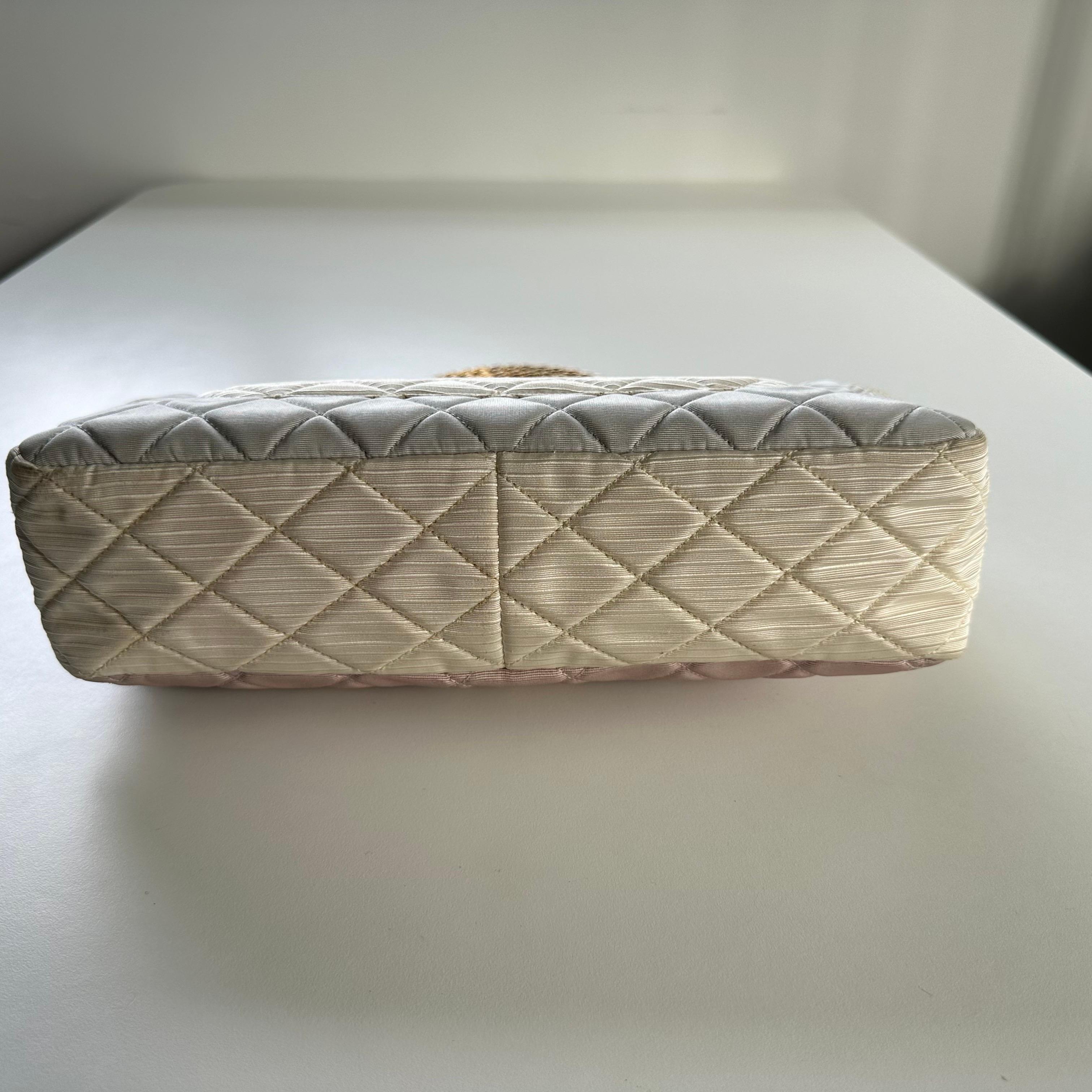 Chanel 2009 Resort Pastel Multicolor 2.55 Reissue Satin Nylon Reissue Flap Bag For Sale 6