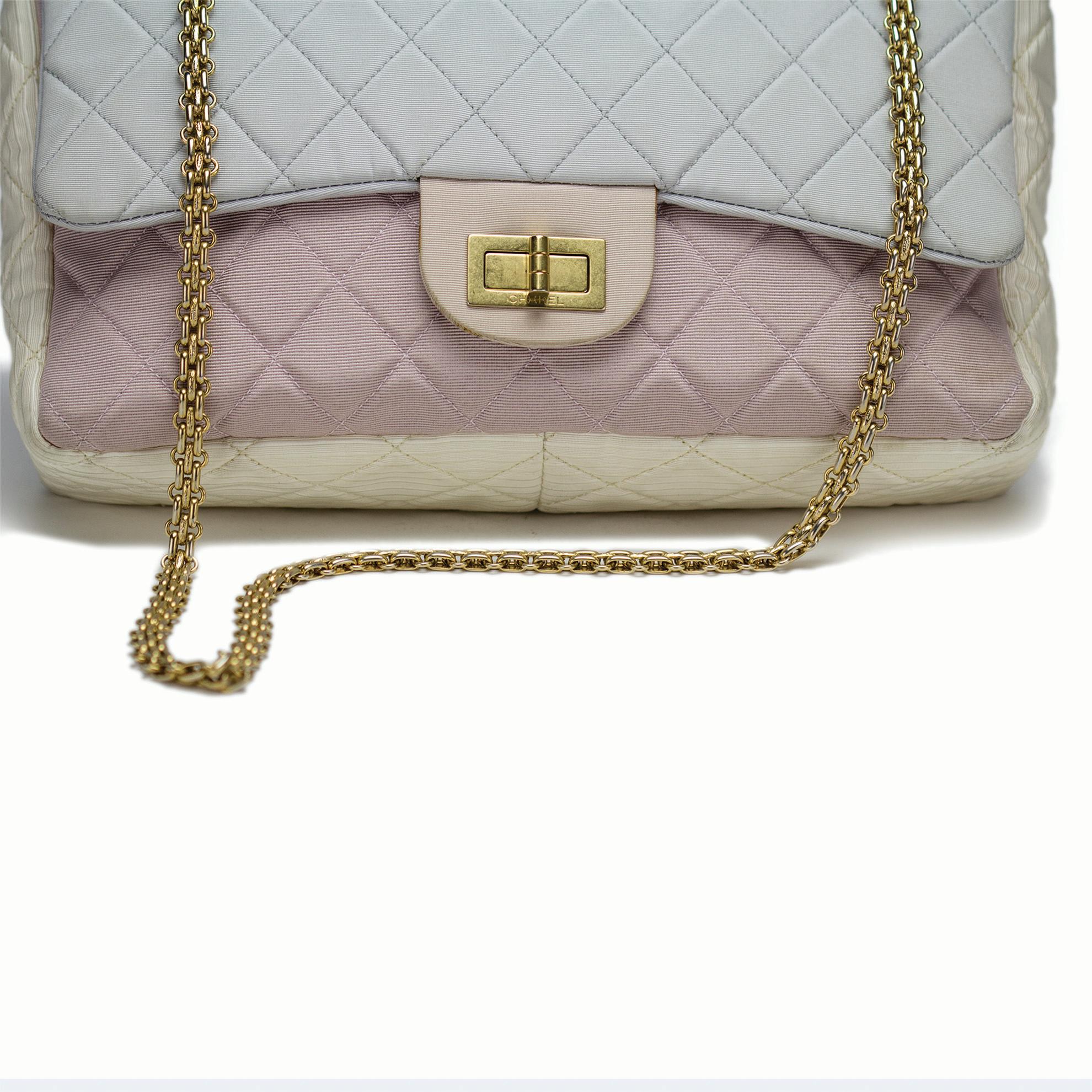 Chanel 2009 Resort Pastel Multicolor 2.55 Reissue Satin Nylon Reissue Flap Bag In Good Condition For Sale In Miami, FL