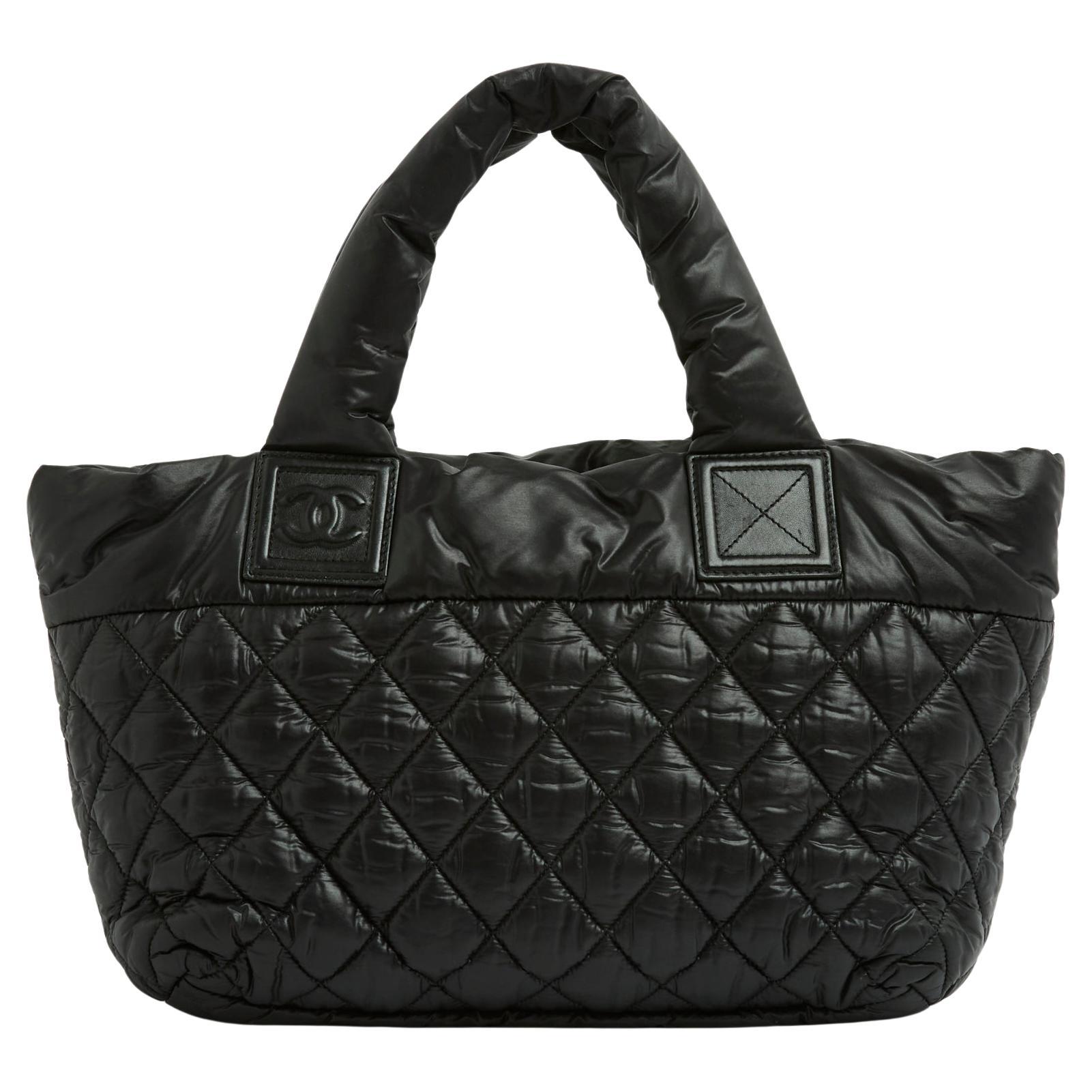 Chanel 2009 Sac Cabas Cocoon Nylon Black PM Cocoon Hang Bag Mini Tote in vendita