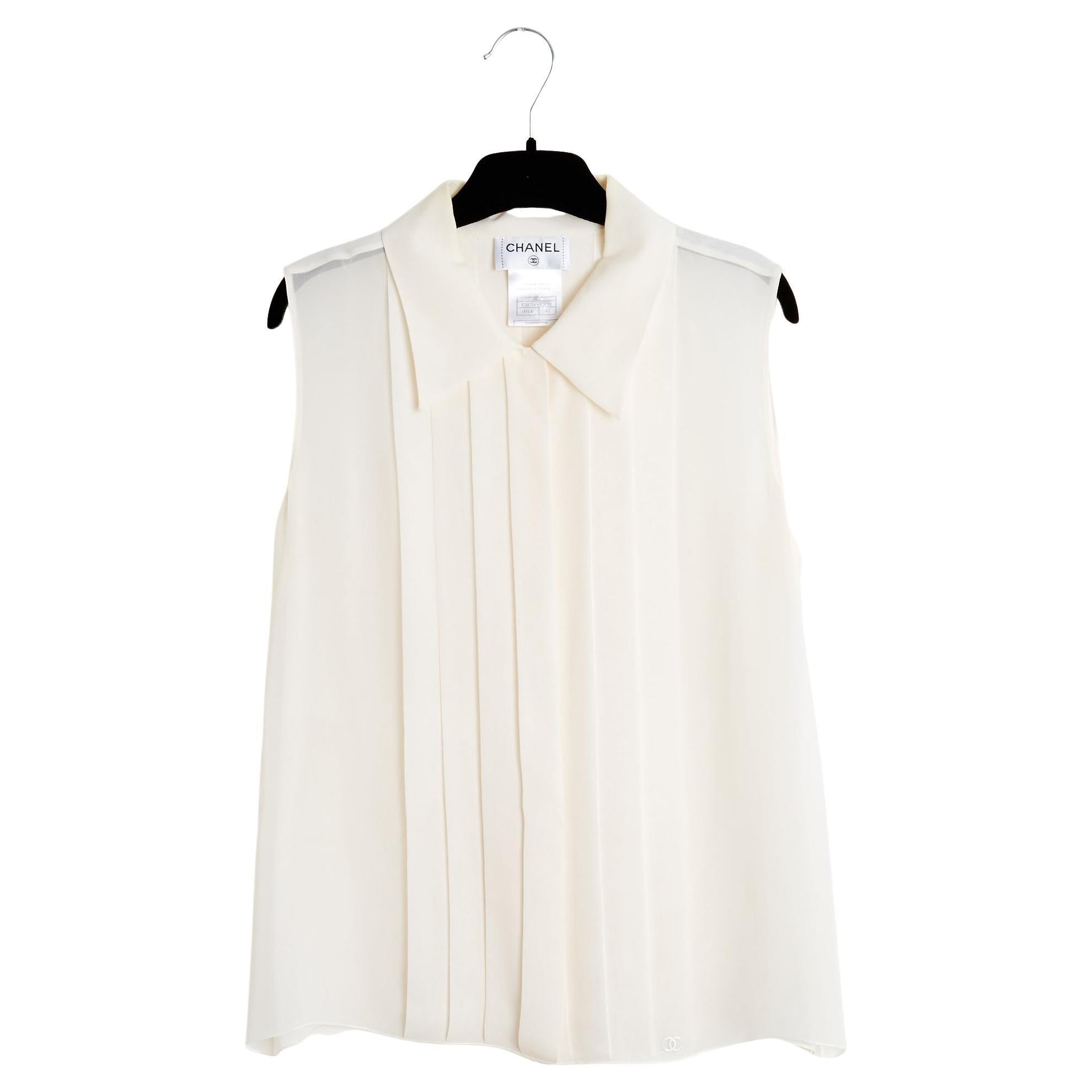 Chanel 2009 Top Soie FR42 Ecru silk crepe Pleated sleeveless Blouse UK14 US12 For Sale