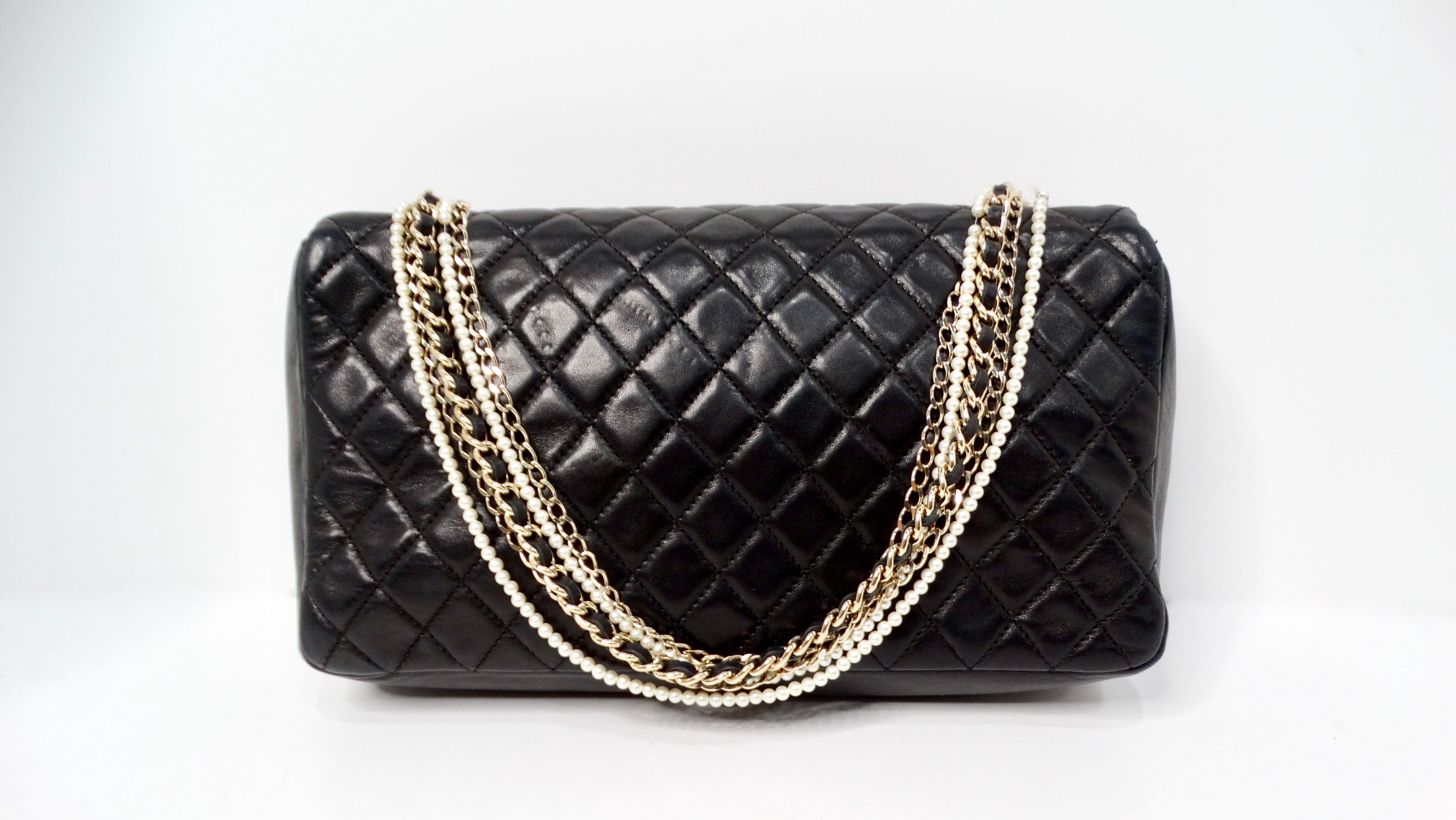 Chanel 2009 - Westminster - Sac à rabat en cuir d'agneau matelassé noir en vente 1