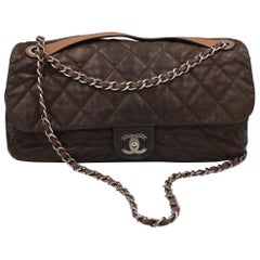 Chanel 2009 XL 2.55 Messenger Crossbody bag