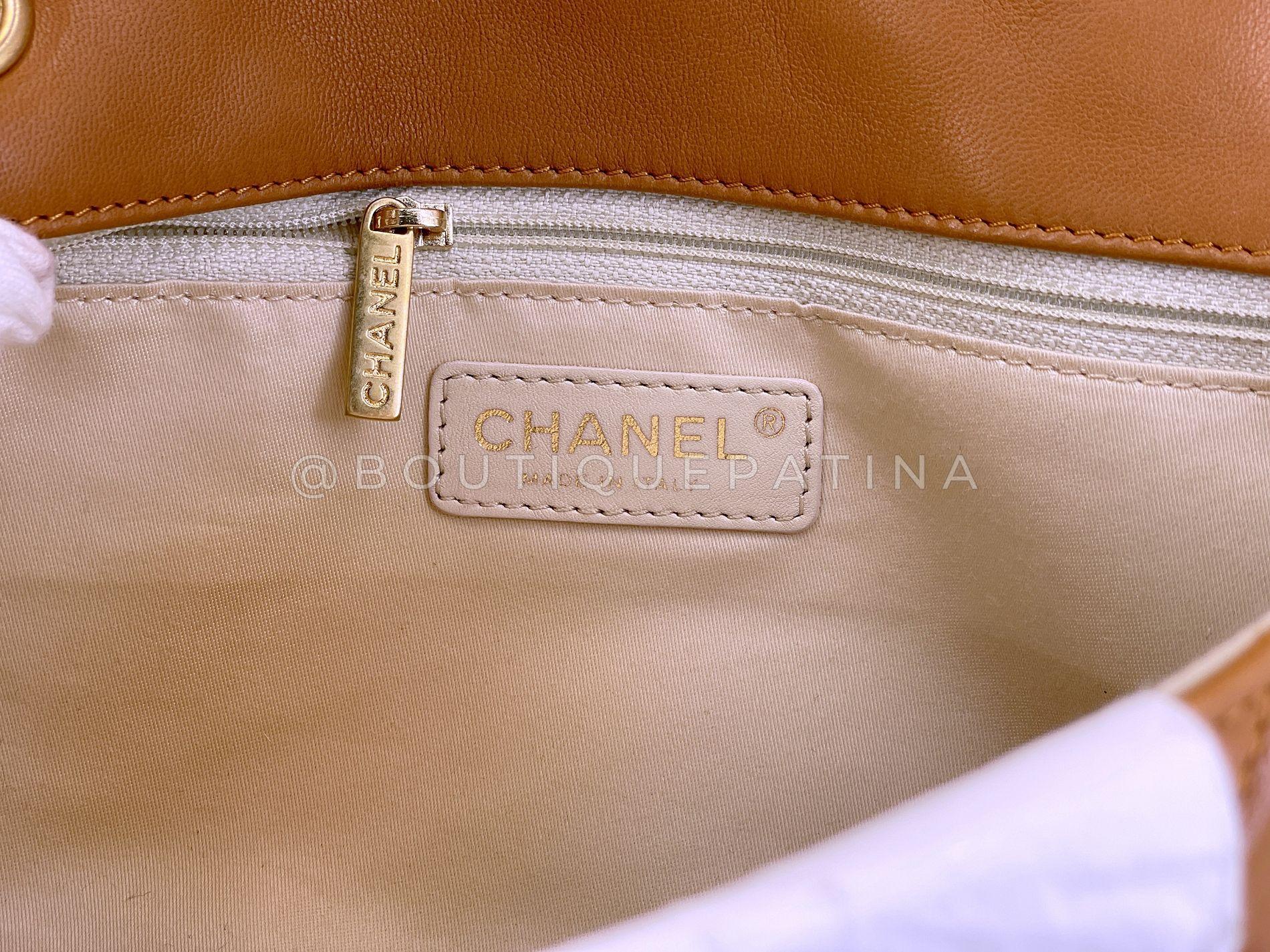 Chanel 2010 Beige Marine Charms Medium Flap Bag GHW 68537 6