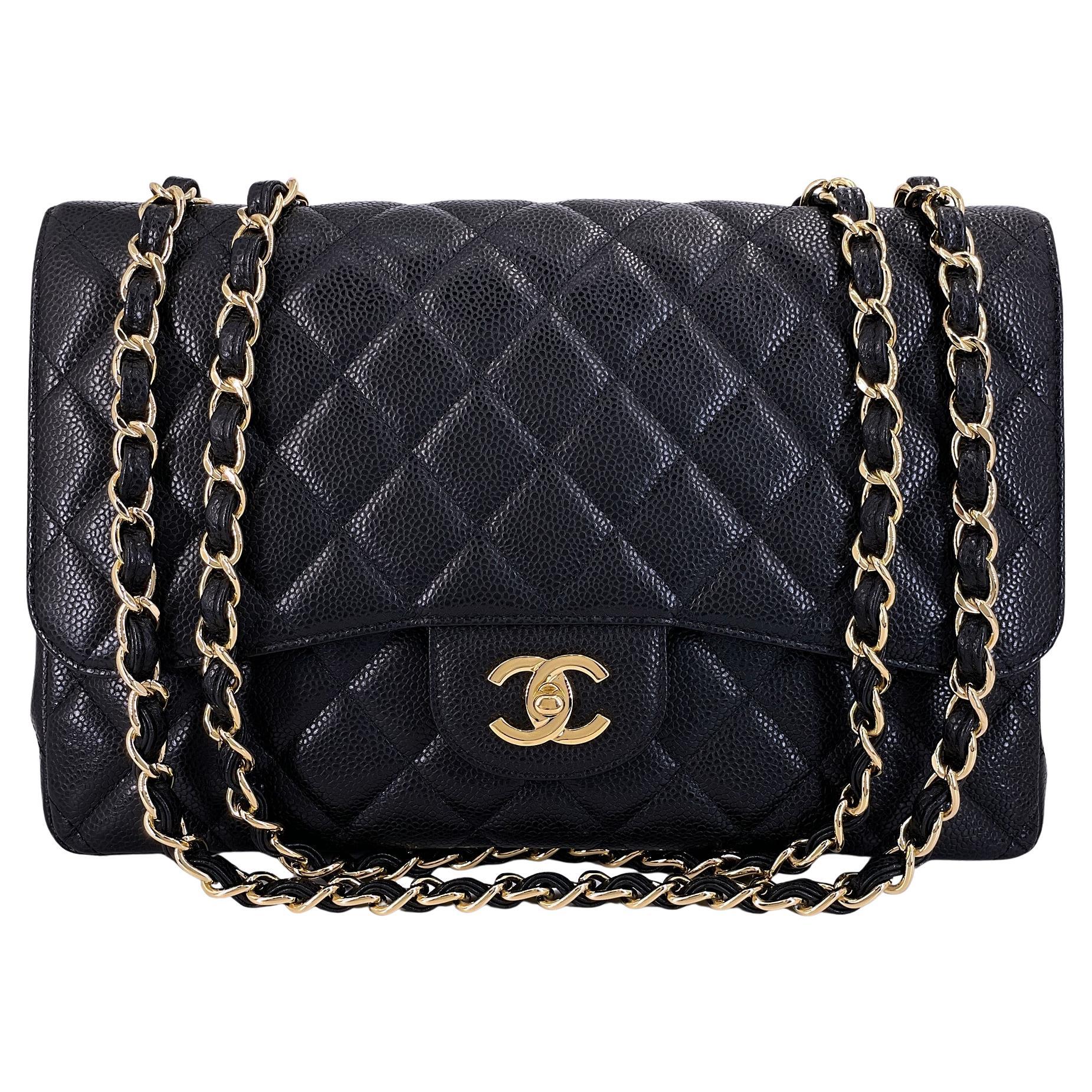 Chanel 2010 Caviale nero Jumbo Classic Flap Bag Single GHW 66829