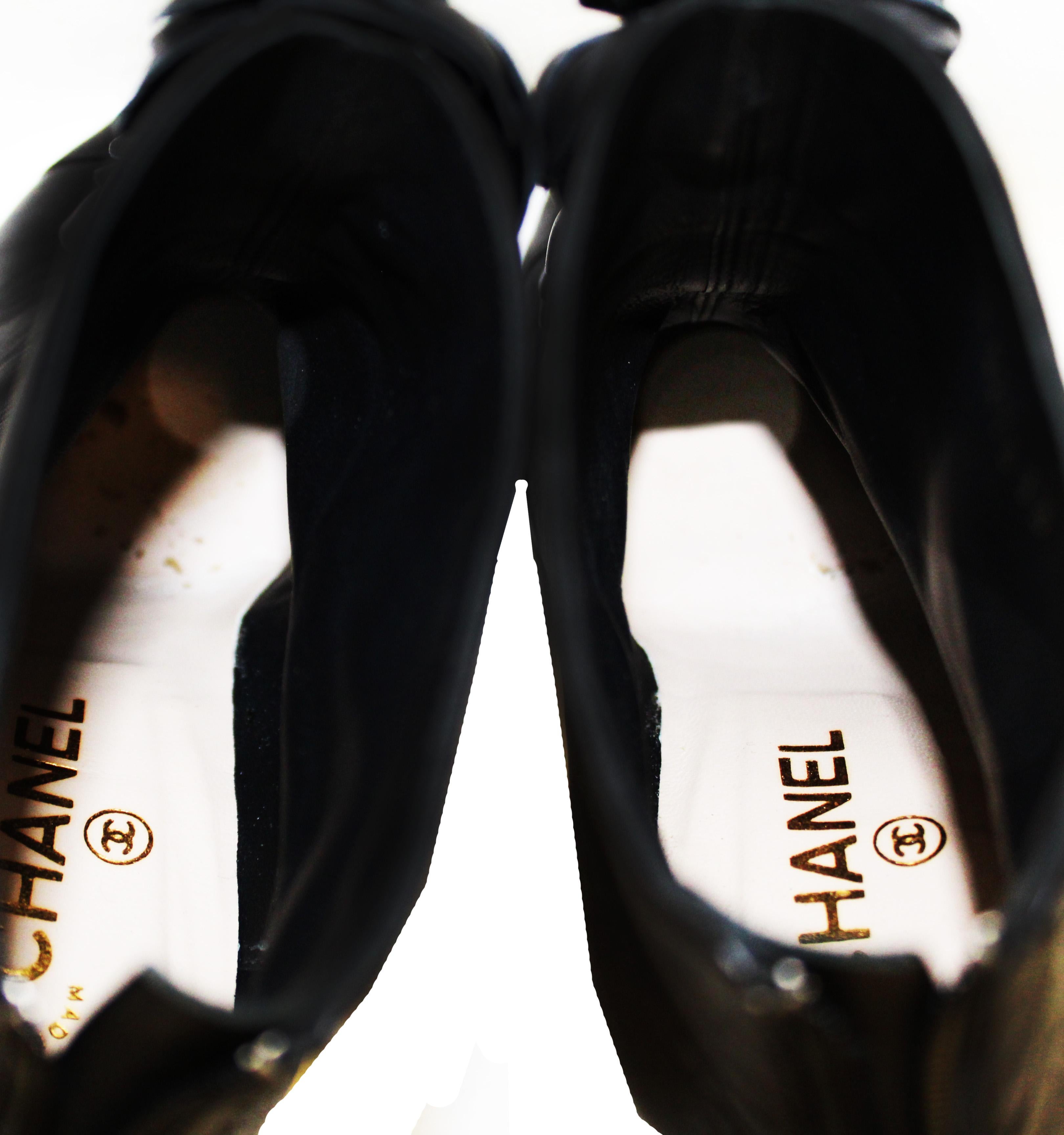 Chanel 2010 Fall Black Leather Camellia Flower Embellished Ankle Boots 4