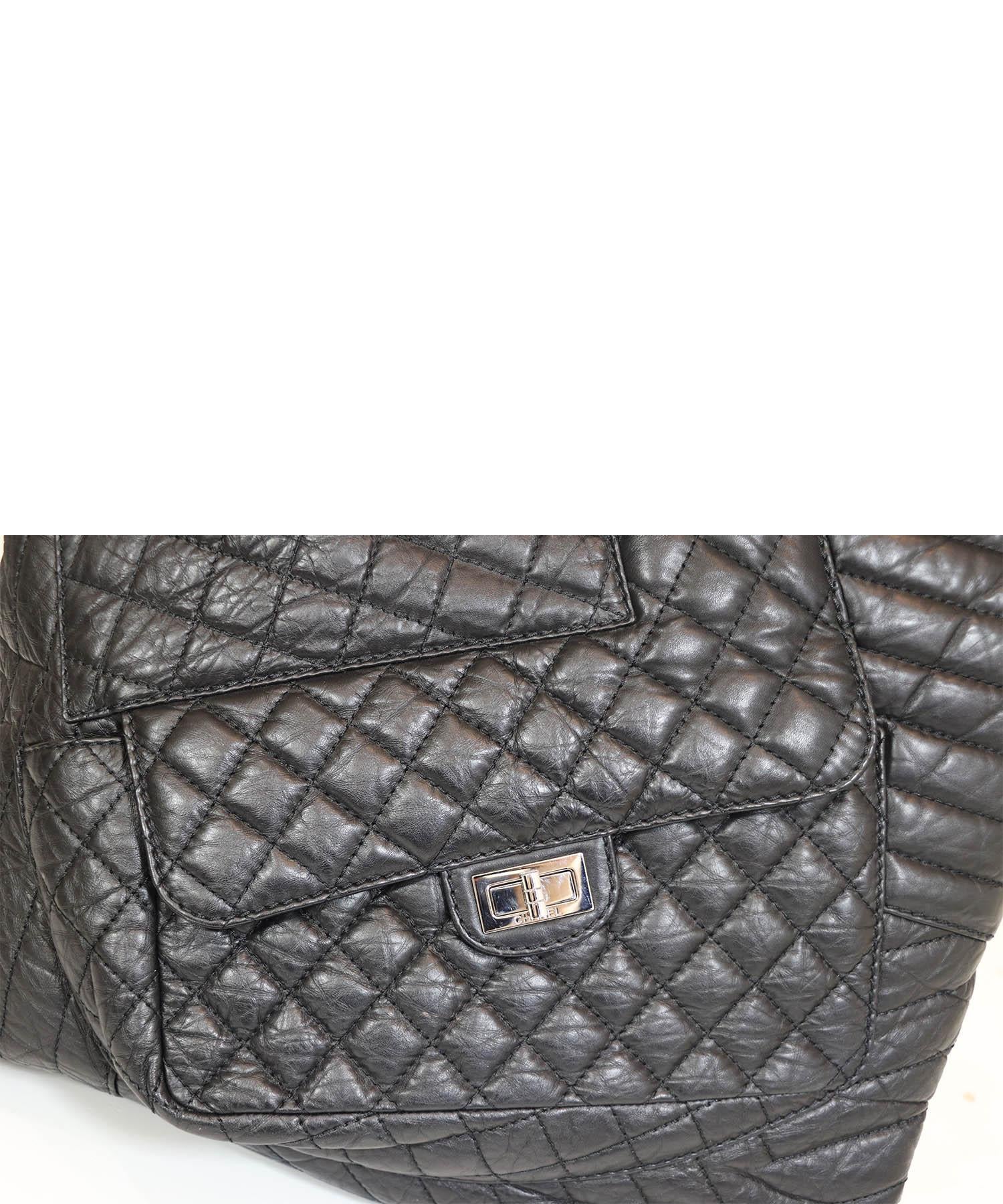 Chanel 2010 Karl Cabas Black Leather Tote 6