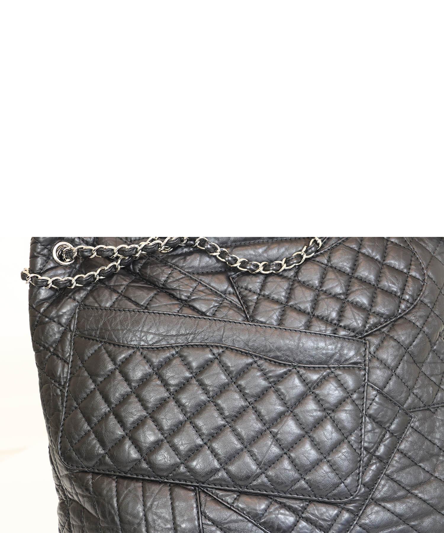 Chanel 2010 Karl Cabas Black Leather Tote 7