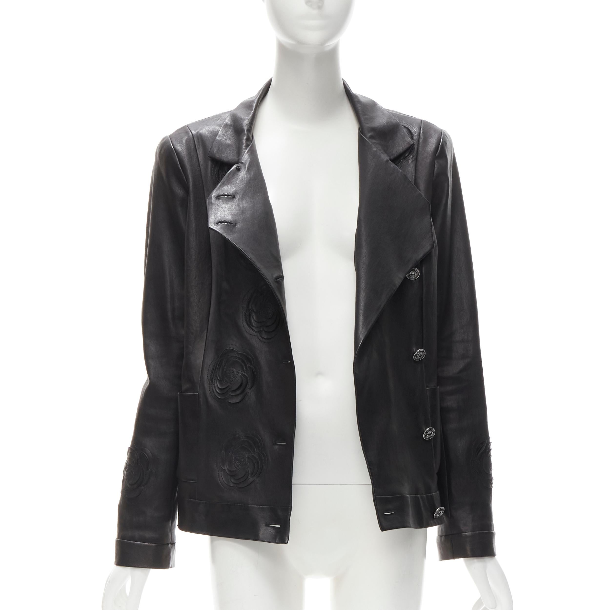 CHANEL 2010 Paris Shanghai black Camellia laser cut lambskin Qipao jacket FR44 In Excellent Condition In Hong Kong, NT