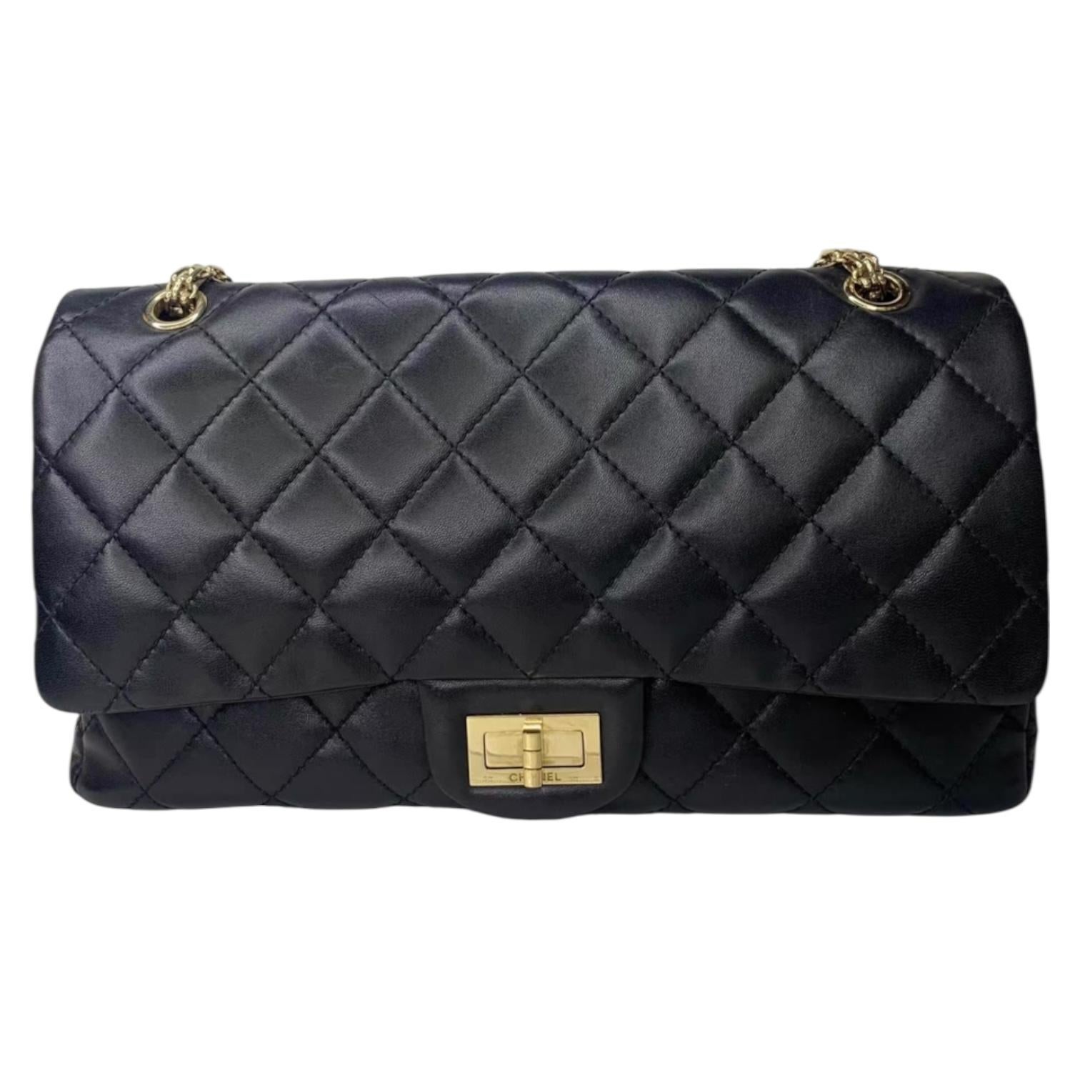 Nero Chanel 2010 Paris Shanghai China Doll 2.55 Reissue Jumbo classic Flap bag in vendita