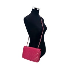 Chanel 2010 Pink Fuchsia Patent Leather CC Logo Flap Shoulder Bag