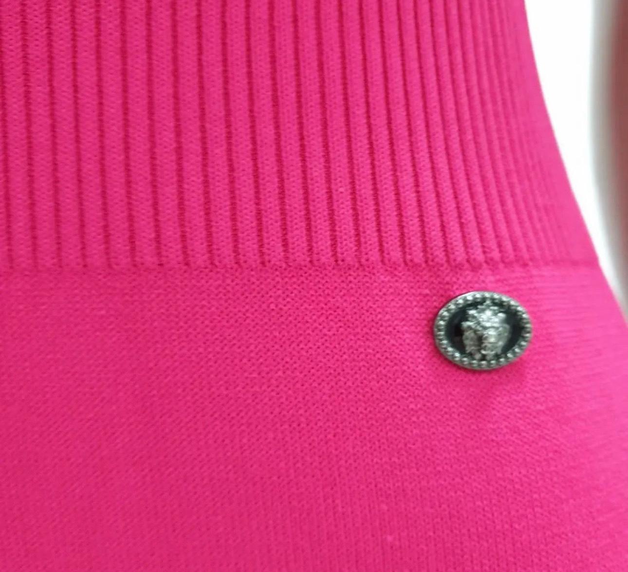 Chanel 2010 Pink Knit Midi Sweater Dress For Sale 1
