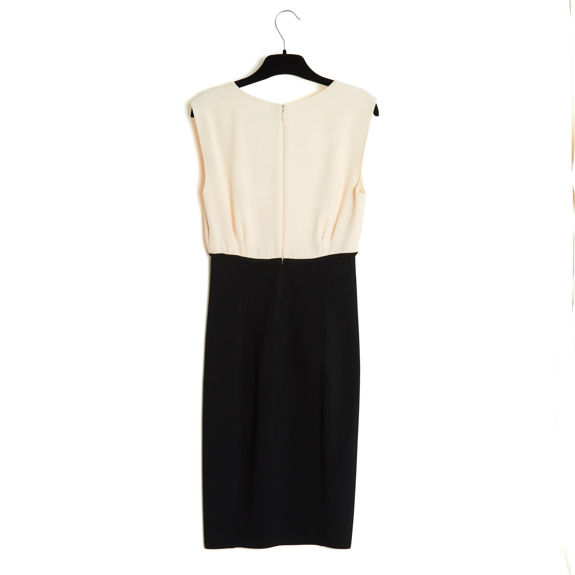 Chanel 2010 Robe FR36 2 Tones Ecru Silk and Black Knit Minimal Dress UK8 US6 For Sale 1