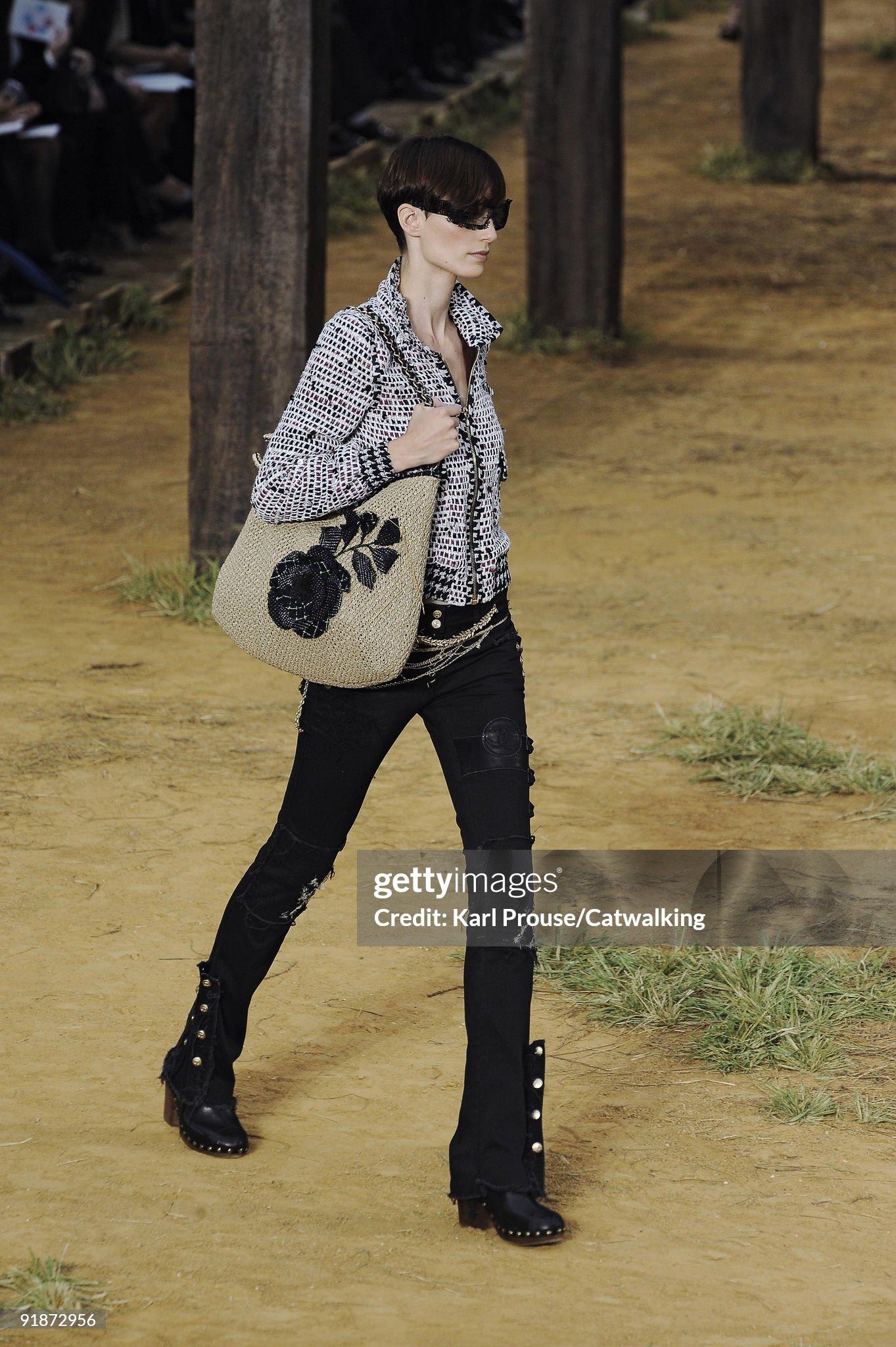Chanel 2010 RTW Frühjahr/Sommer-Laufsteg-Hose schwarze Jeans (Schwarz)