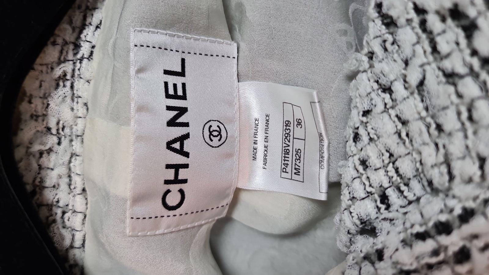 Chanel 2011 Double-Breasted Tweed Blazer Jacket  2