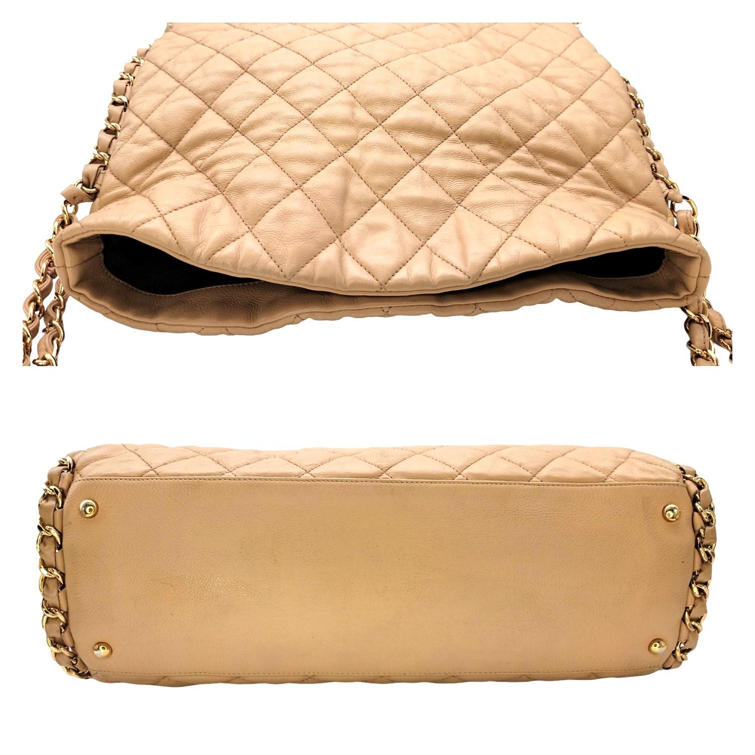 Chanel 2011 Quilted Chain Me Hobo Beige Clair For Sale 1