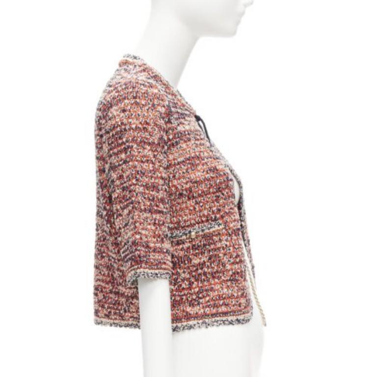 Donna Chanel 2011, giacca cropped in maglia boule rossa con logo CC e catena d'oro FR36 S in vendita