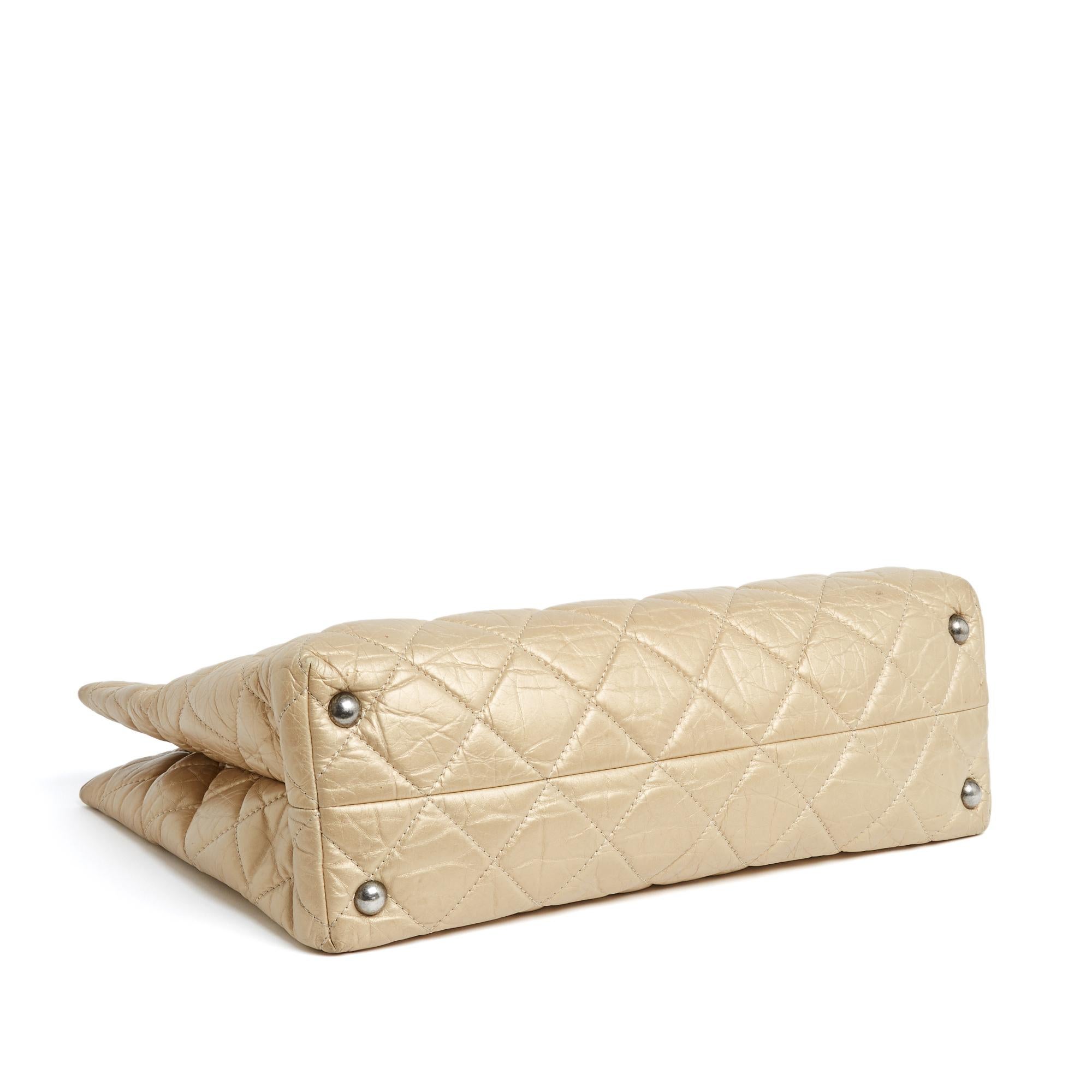 Chanel 2011 Sac Cabas 2.55 Light Gold Tote Shoulder Bag For Sale 1