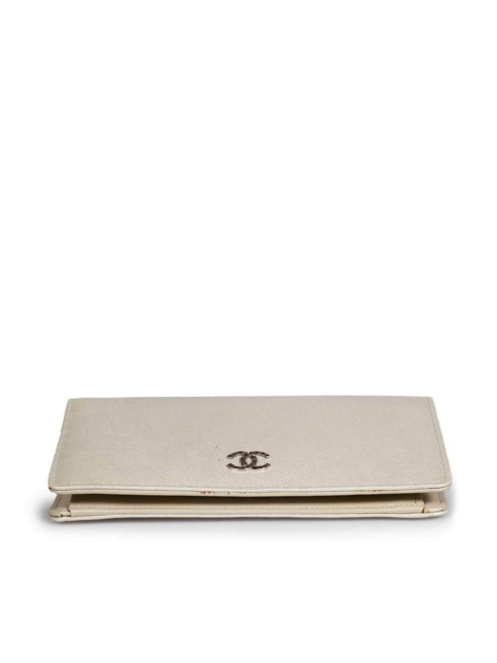 Women's Chanel 2011 Silver Caviar Leather CC Bifold Wallet