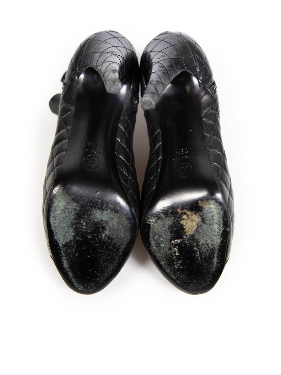 Women's Chanel 2012 Black CC Quilted Leather Heeled Boots Size IT 39.5
