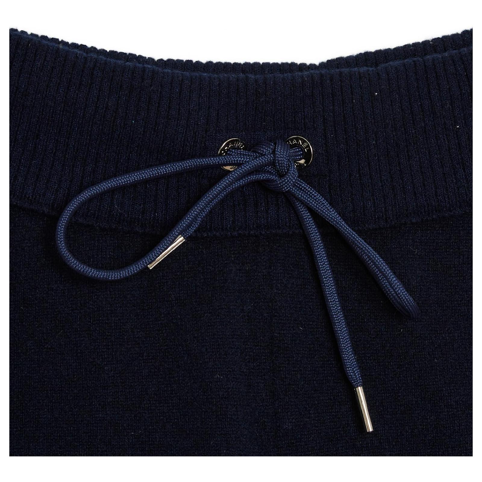 Women's Chanel 2012 Ensemble FR38 Navy Cashmere Sweater Shorts Set UK10 US8 For Sale