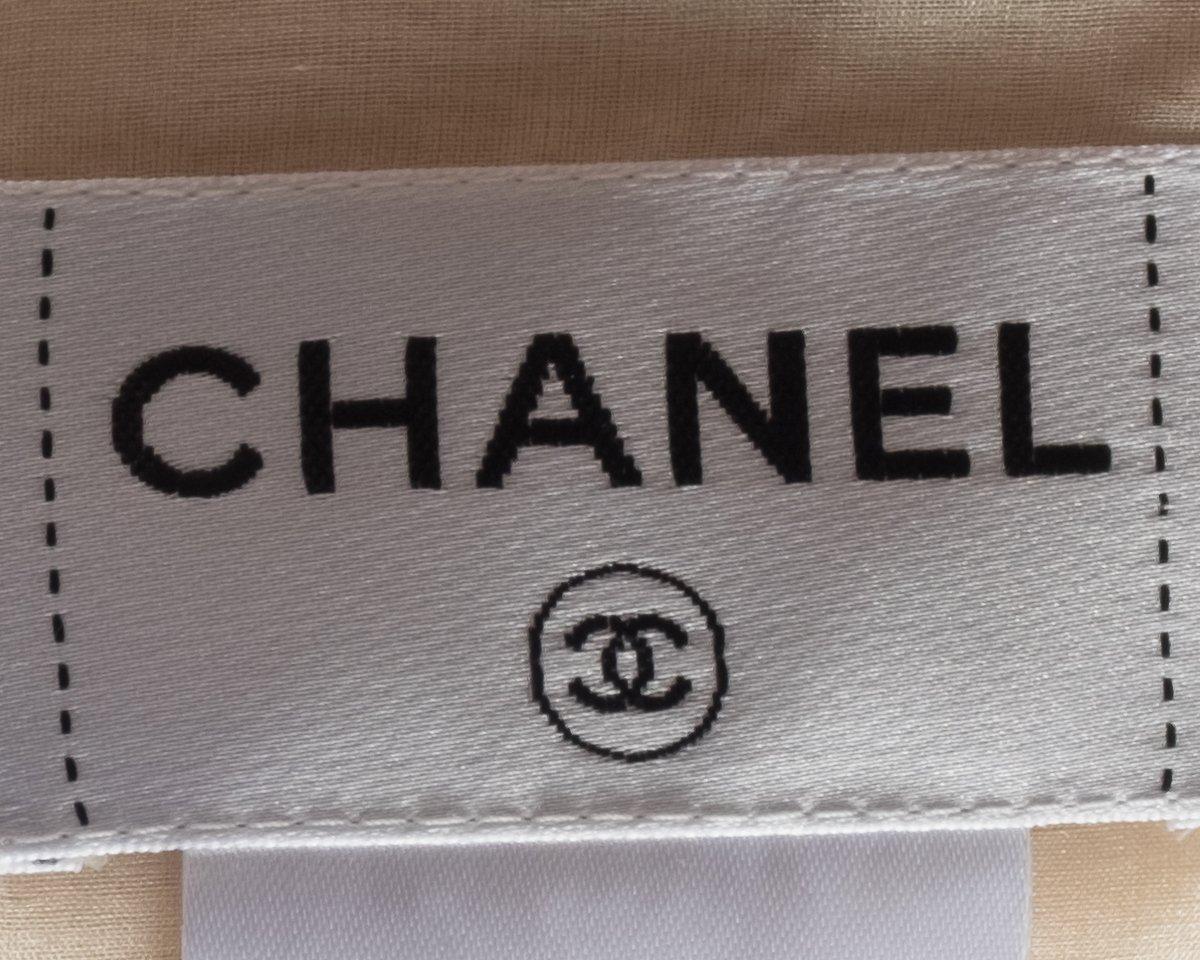 Chanel  2012 Runway Cream Sequins Embellish Silk Dress In Good Condition For Sale In Scottsdale, AZ