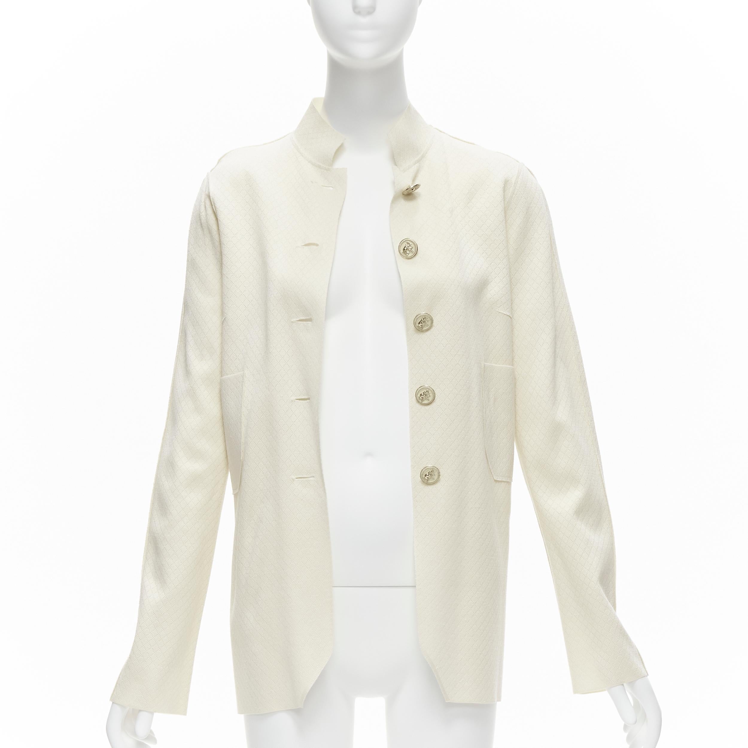 CHANEL 2012 Runway Paris Bombay cream silk blend CC button knit jacket FR40 M In Excellent Condition In Hong Kong, NT