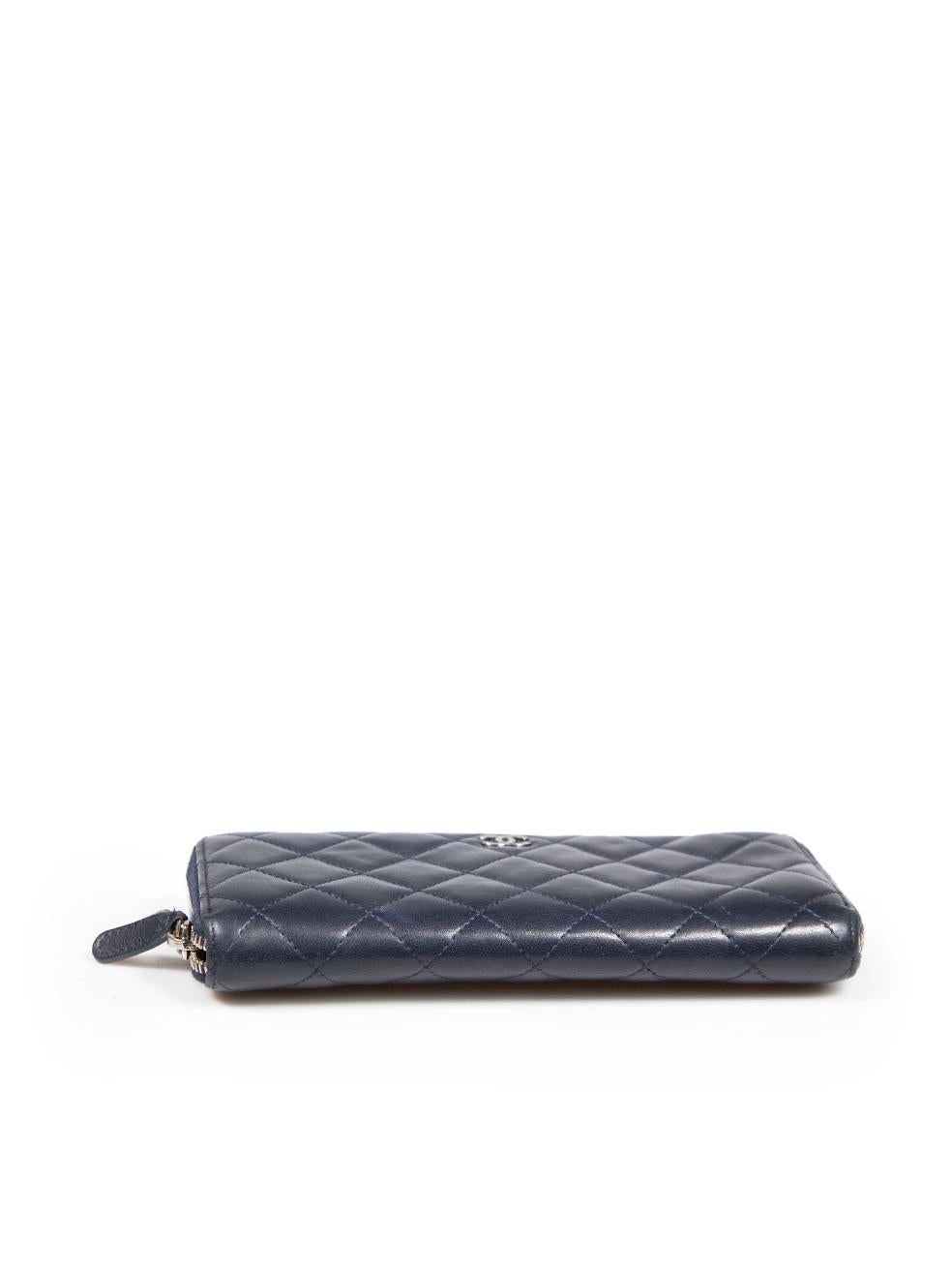 Chanel 2013-2014 Navy Lambskin Quilted Zip-Around Wallet In Good Condition In London, GB