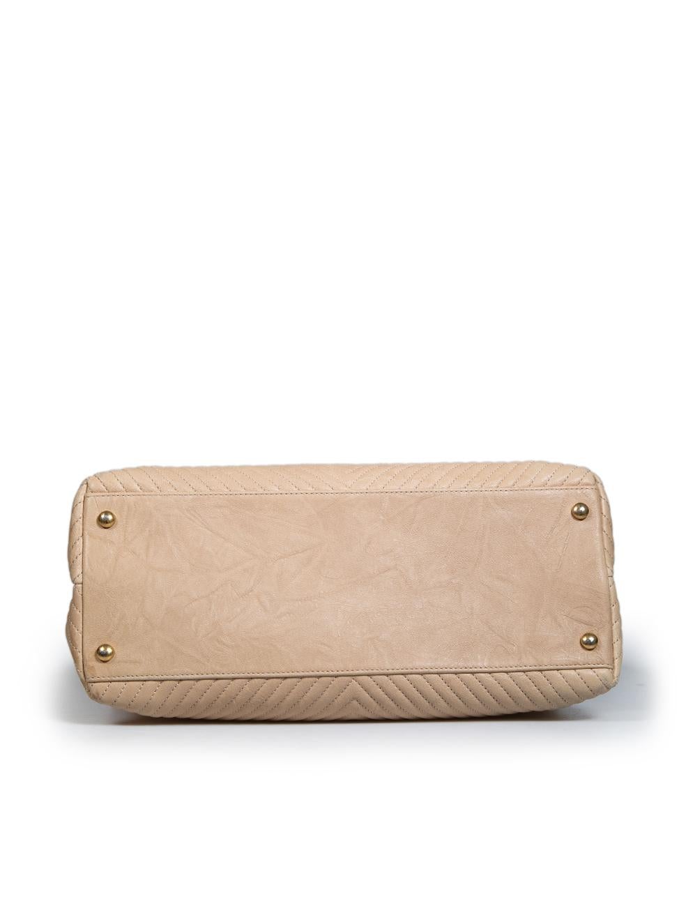 Women's Chanel 2013-2014¬†Beige Leather Chevron Charm Tote