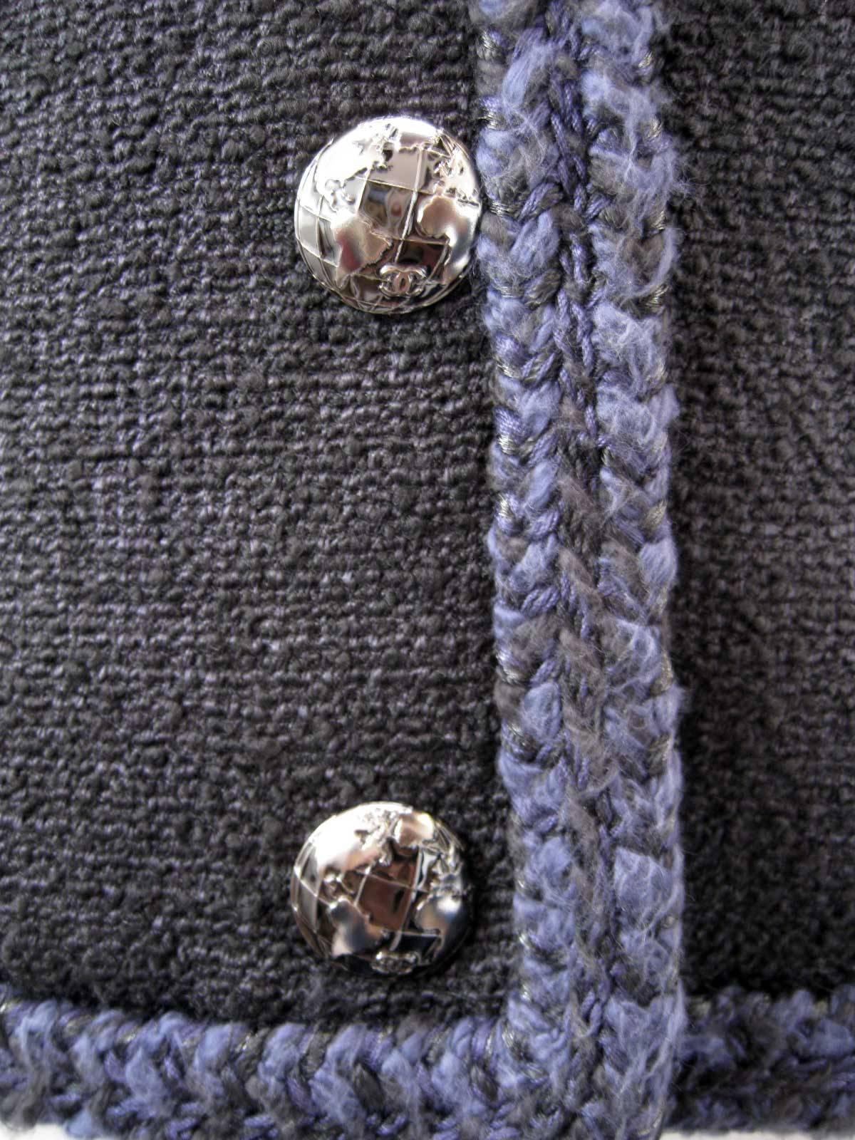 Chanel 2013 Chaqueta de lana negra de tweed con ribetes trenzados 4
