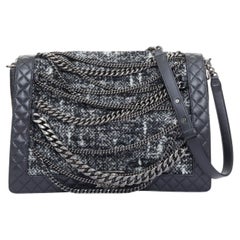 CHANEL 2013 Boy Medum Runway Enchained black white tweed calfskin bag