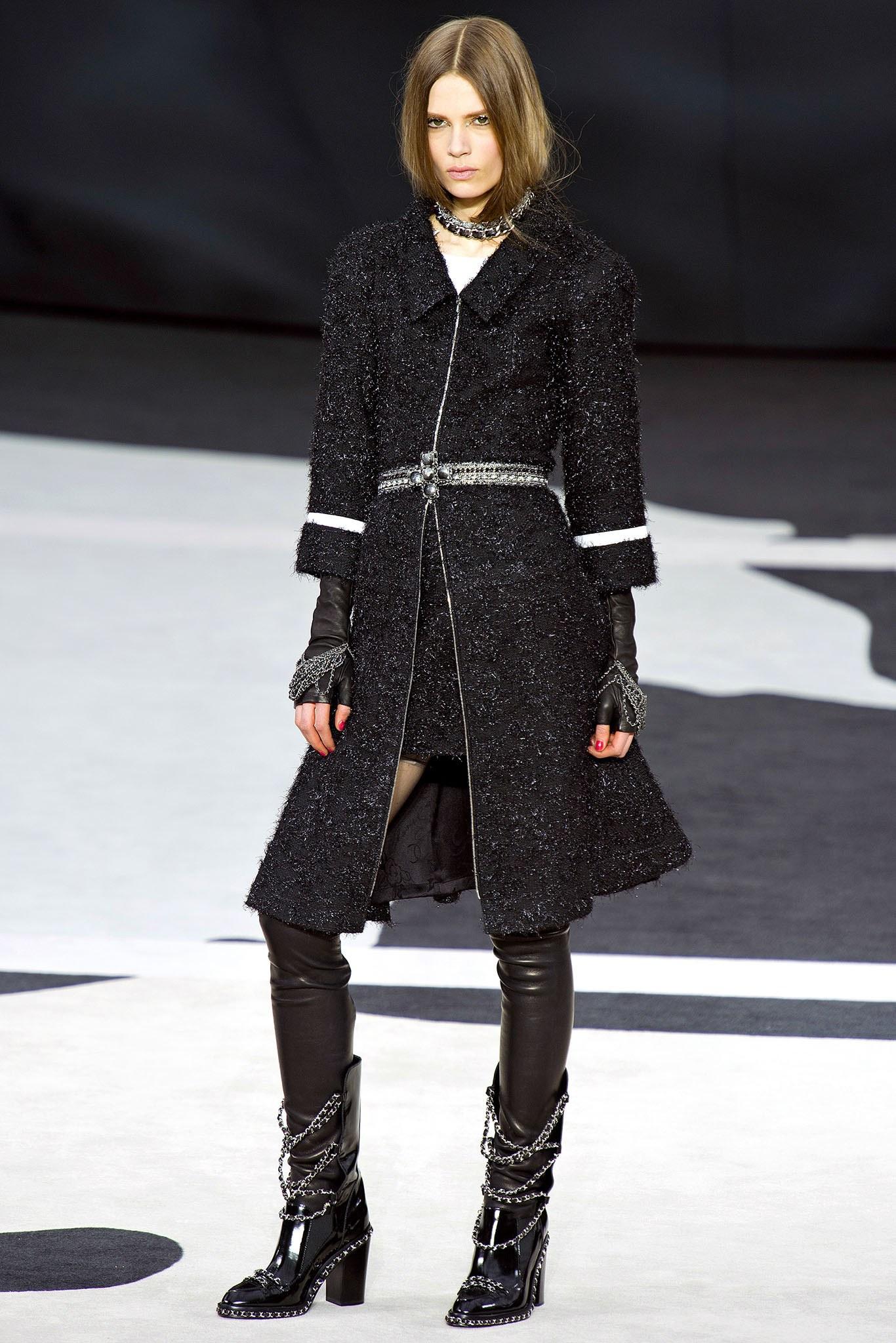 Chanel 2013 Collection Two Piece Coat and Skirt Ensemble For Sale 13