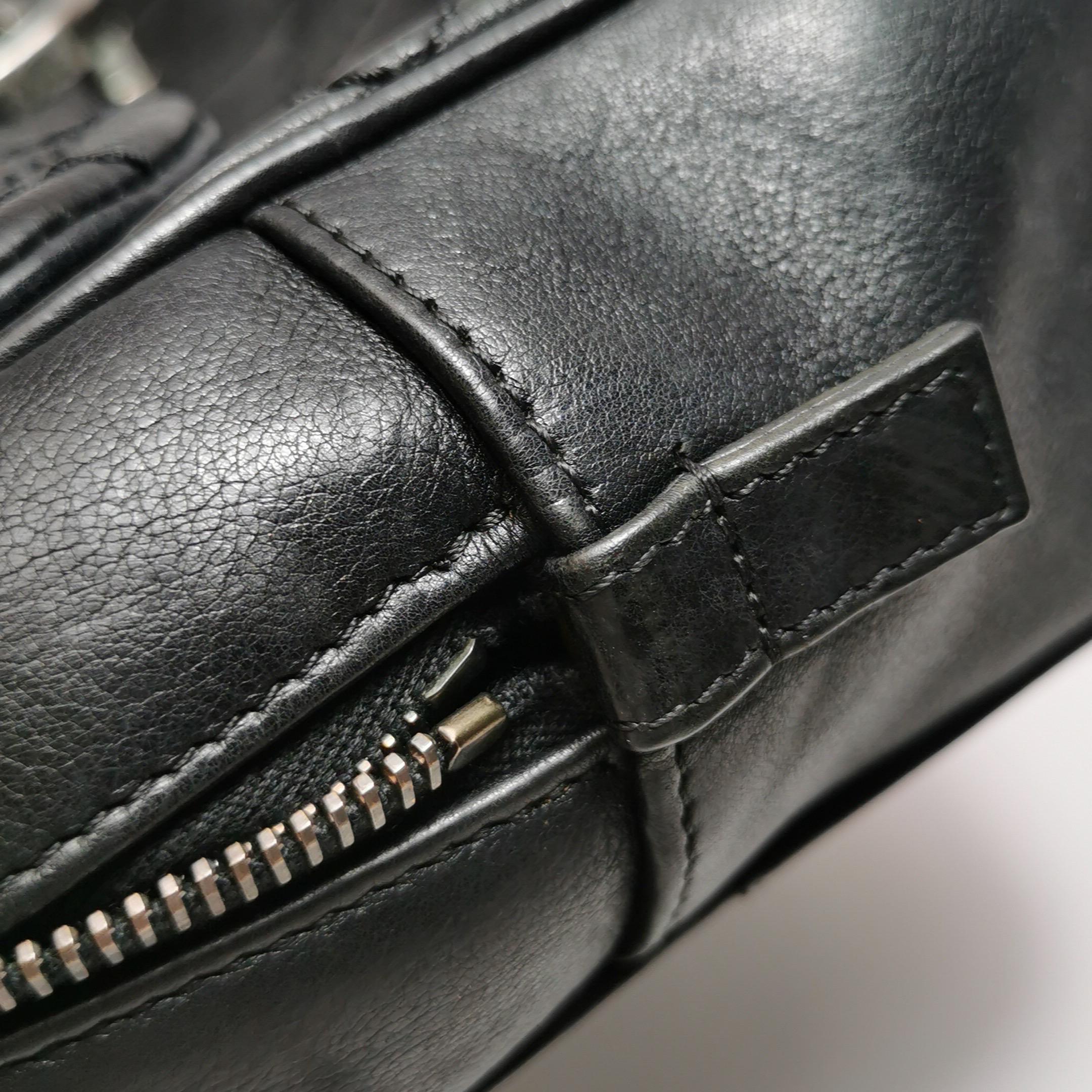 Chanel 2013 Paris-Edinburgh Borsa a spalla grande in pelle di vitello con patta nera in vendita 13