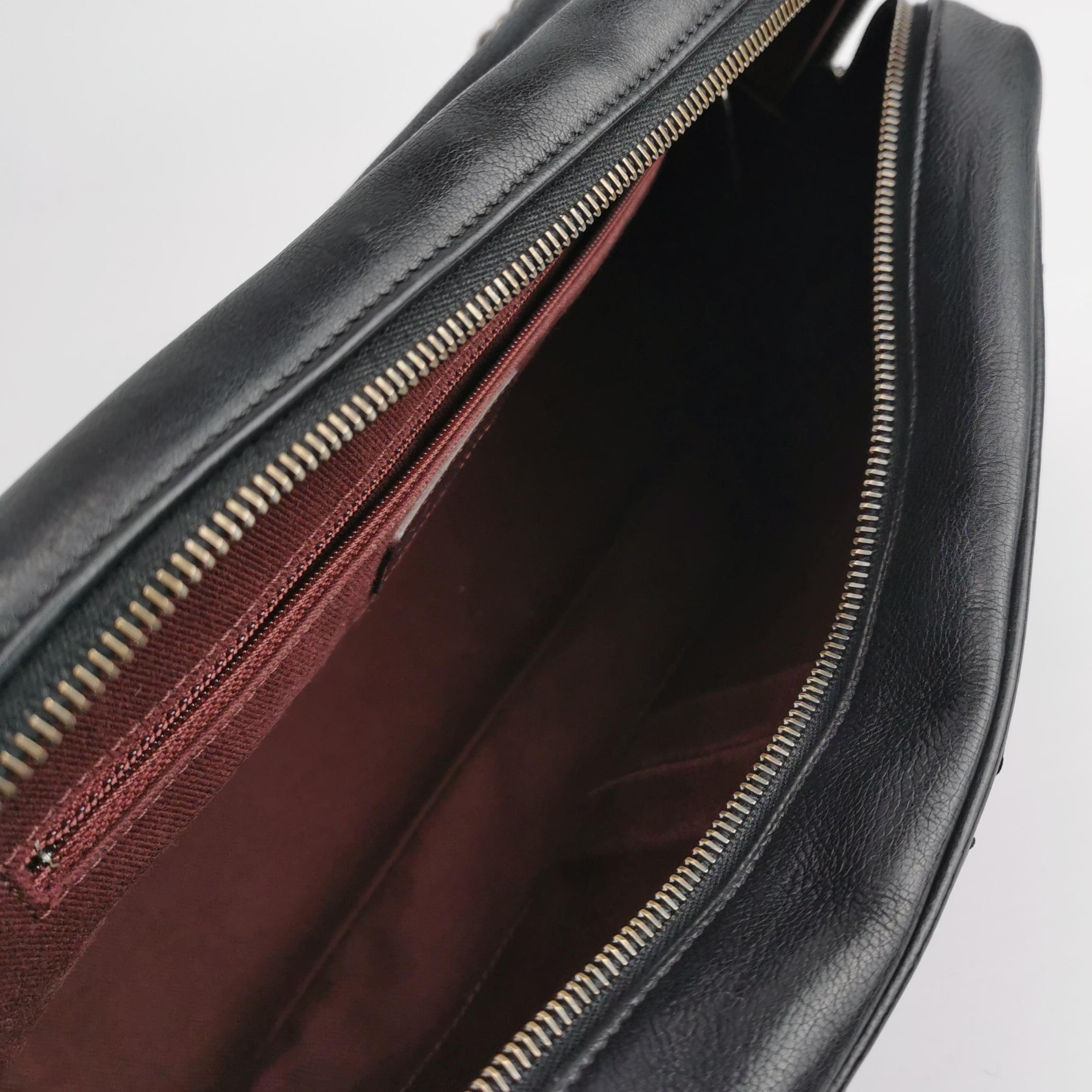 Chanel 2013 Paris-Edinburgh Borsa a spalla grande in pelle di vitello con patta nera in vendita 4