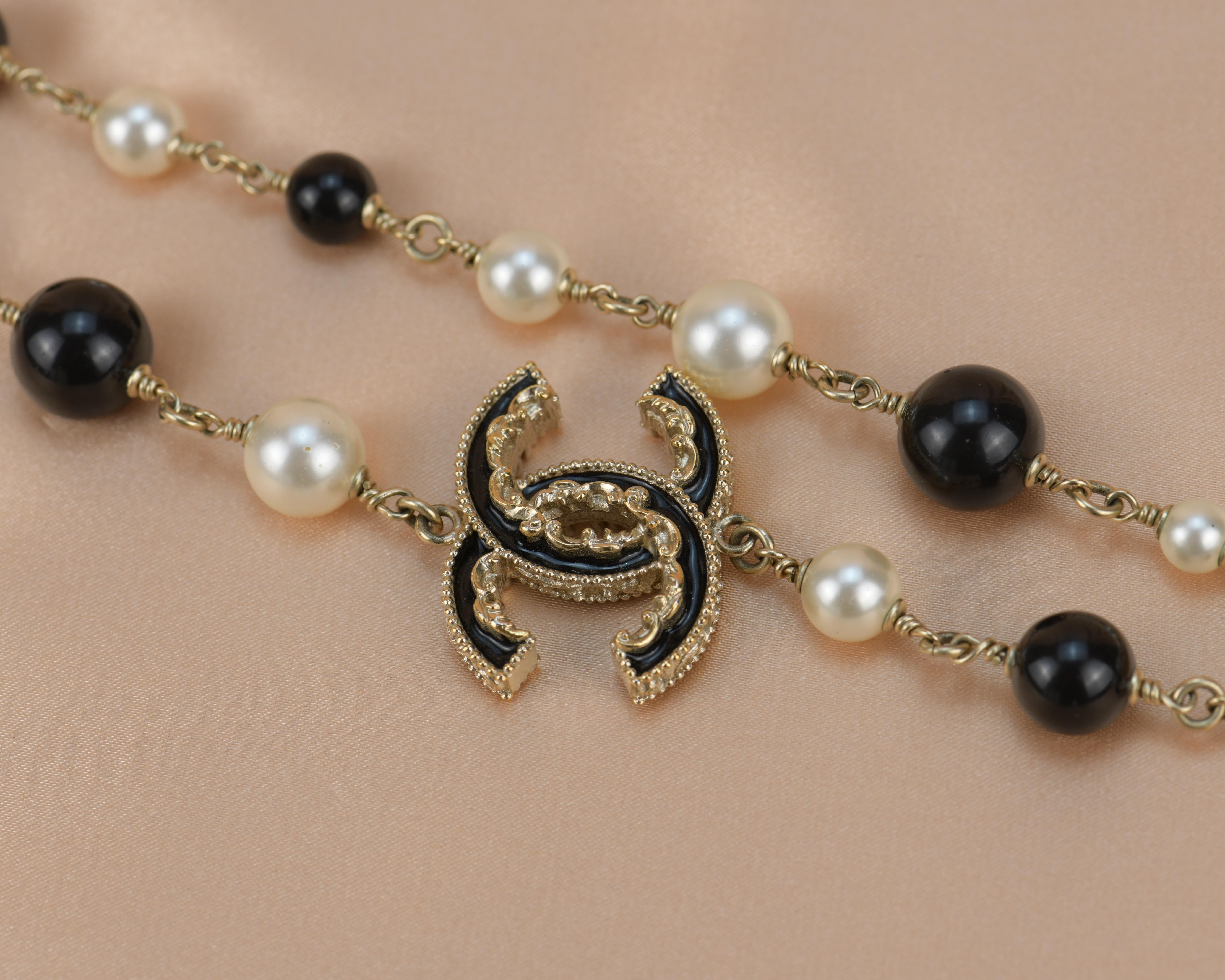 CHANEL 2013 Pearl & Black Beads CC Baroque Sautoir Necklace 3