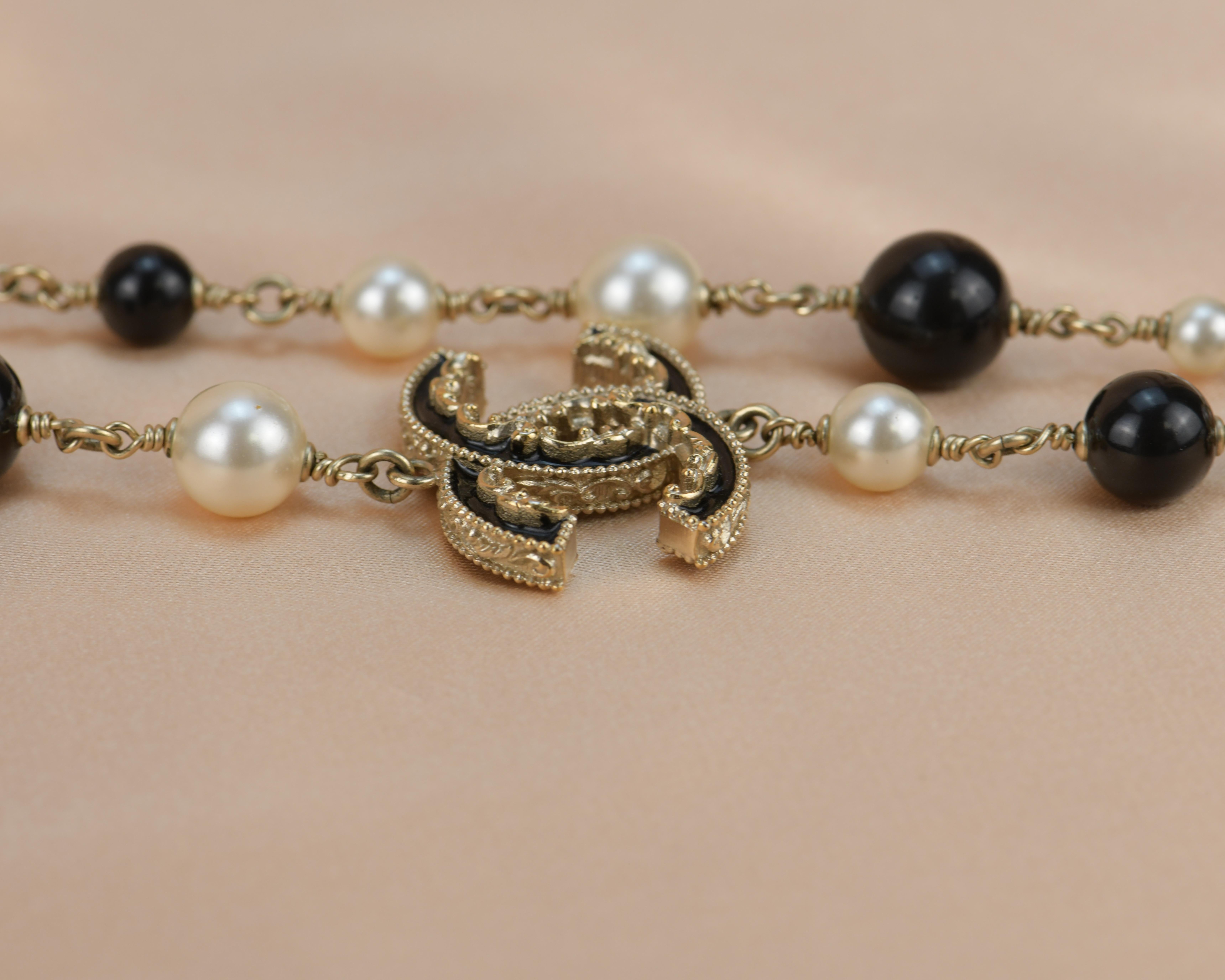 CHANEL 2013 Pearl & Black Beads CC Baroque Sautoir Necklace 4