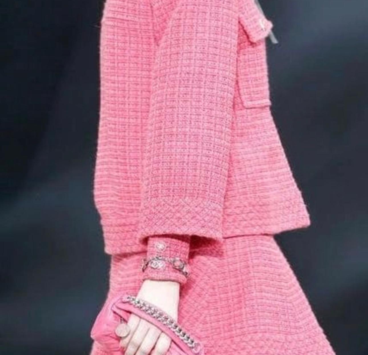 Chanel 2013 Pink Tweed Jacket  6