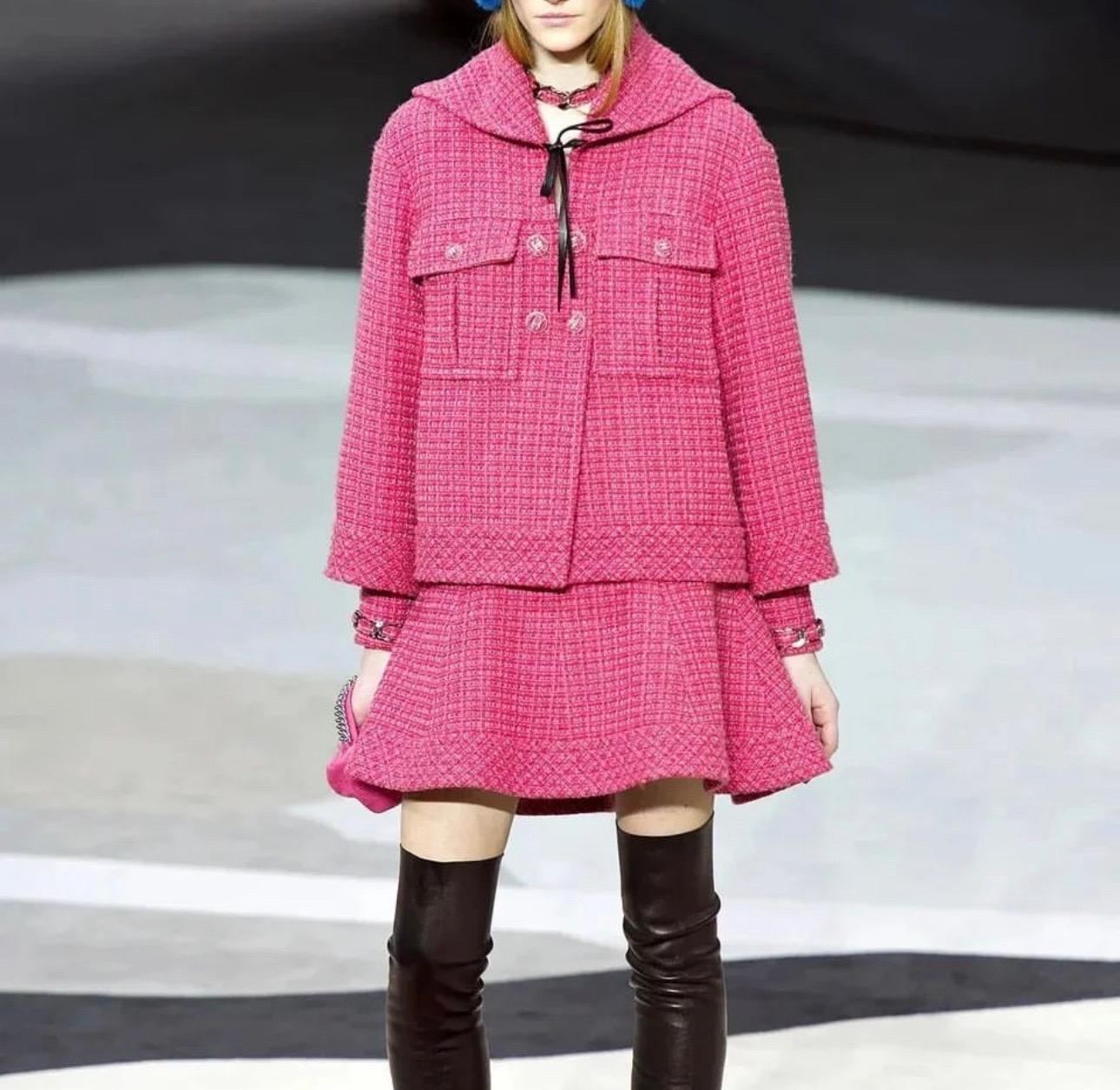 Chanel 2013 Pink Tweed Jacket  5