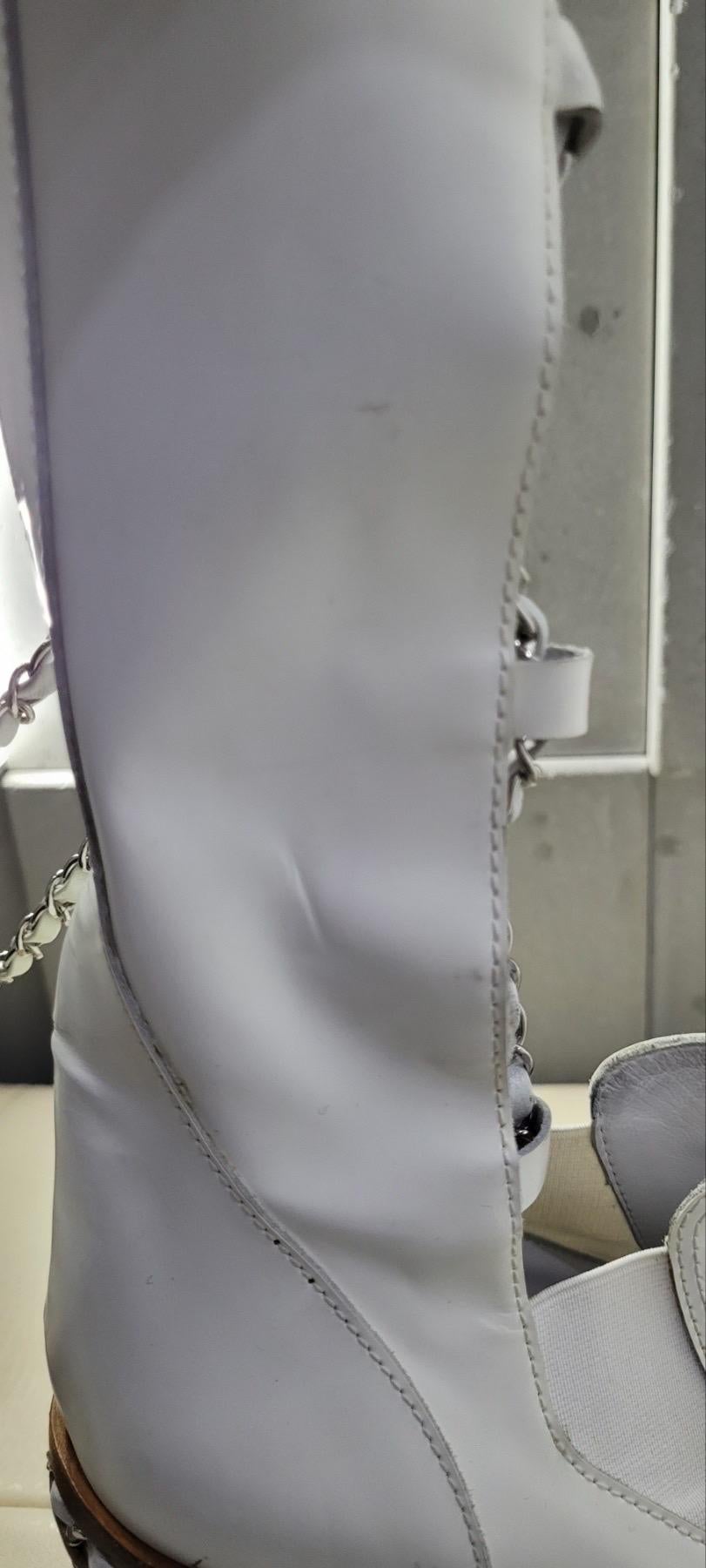 Chanel 2013 White Patent Leather Chain Obsession Heeled Calf Boots 6