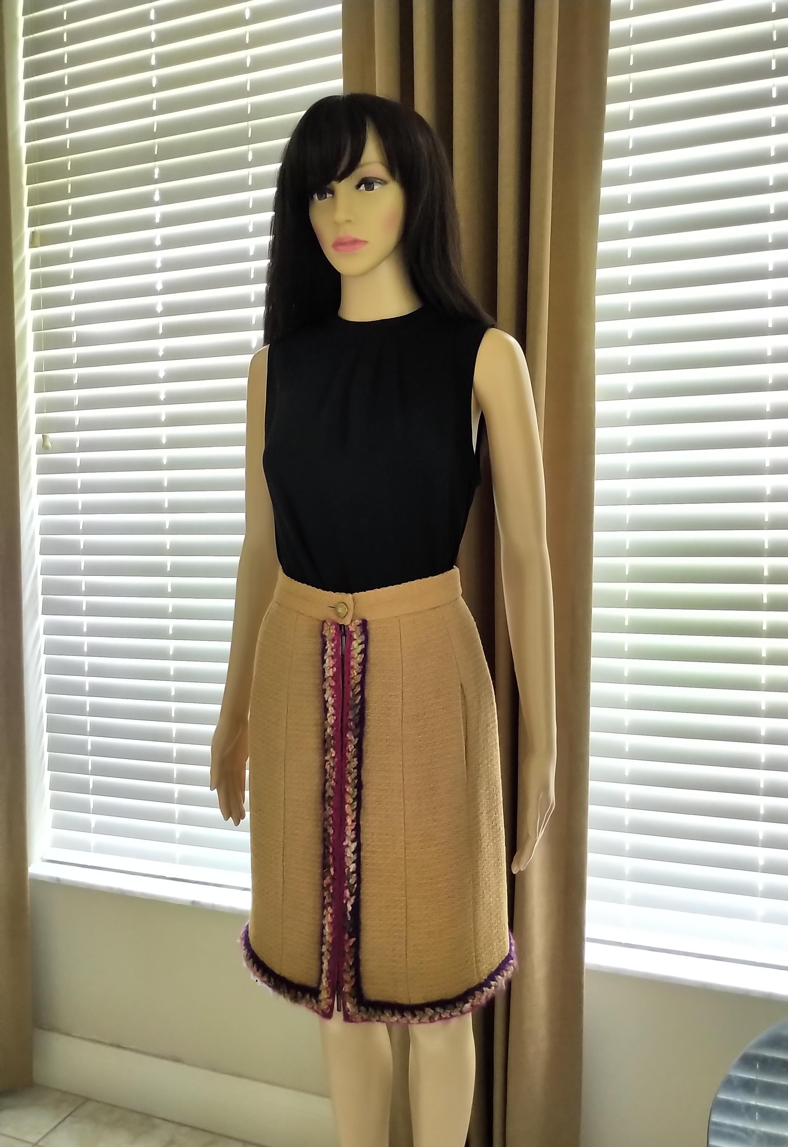Chanel 2014 14K Camel Tan Supermarket Tweed Multi Color Skirt FR 34/ 36 US 2 4 For Sale 4