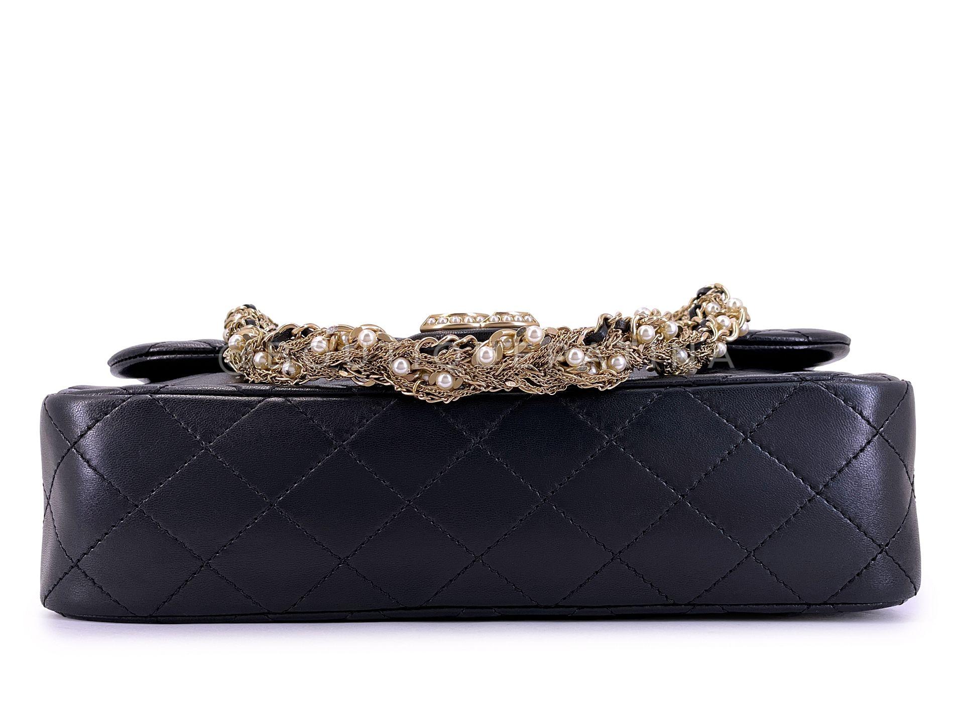 Chanel 2014 Borsa Westminster nera con patta intrecciata GHW 68911 in vendita 1