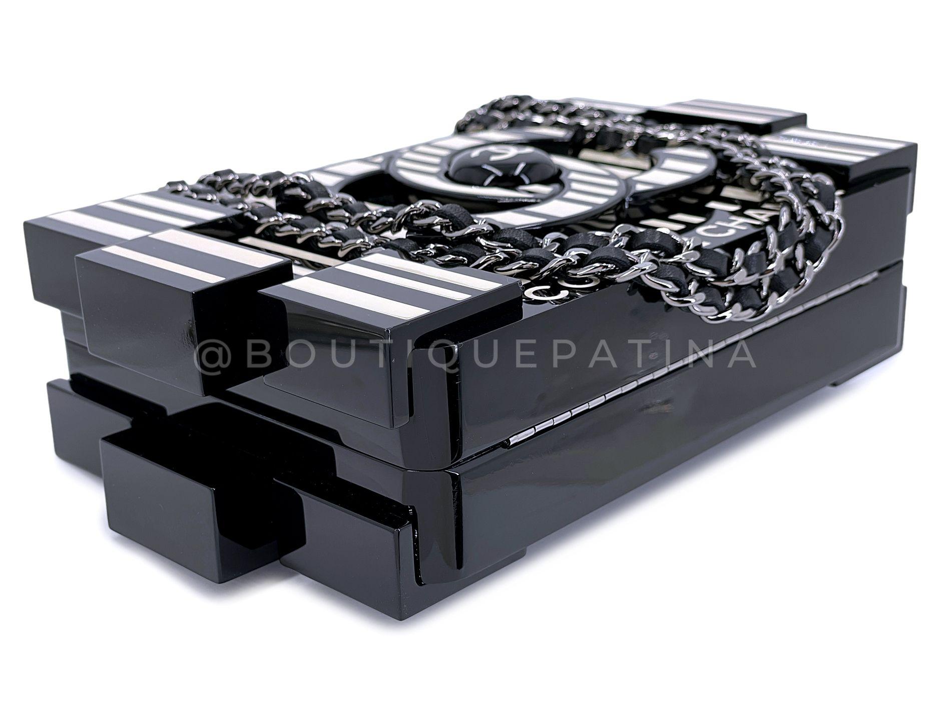 Chanel 2014 Boy Brick Barcode Lego Minaudière Clutch Bag Supermarket 67667 For Sale 4