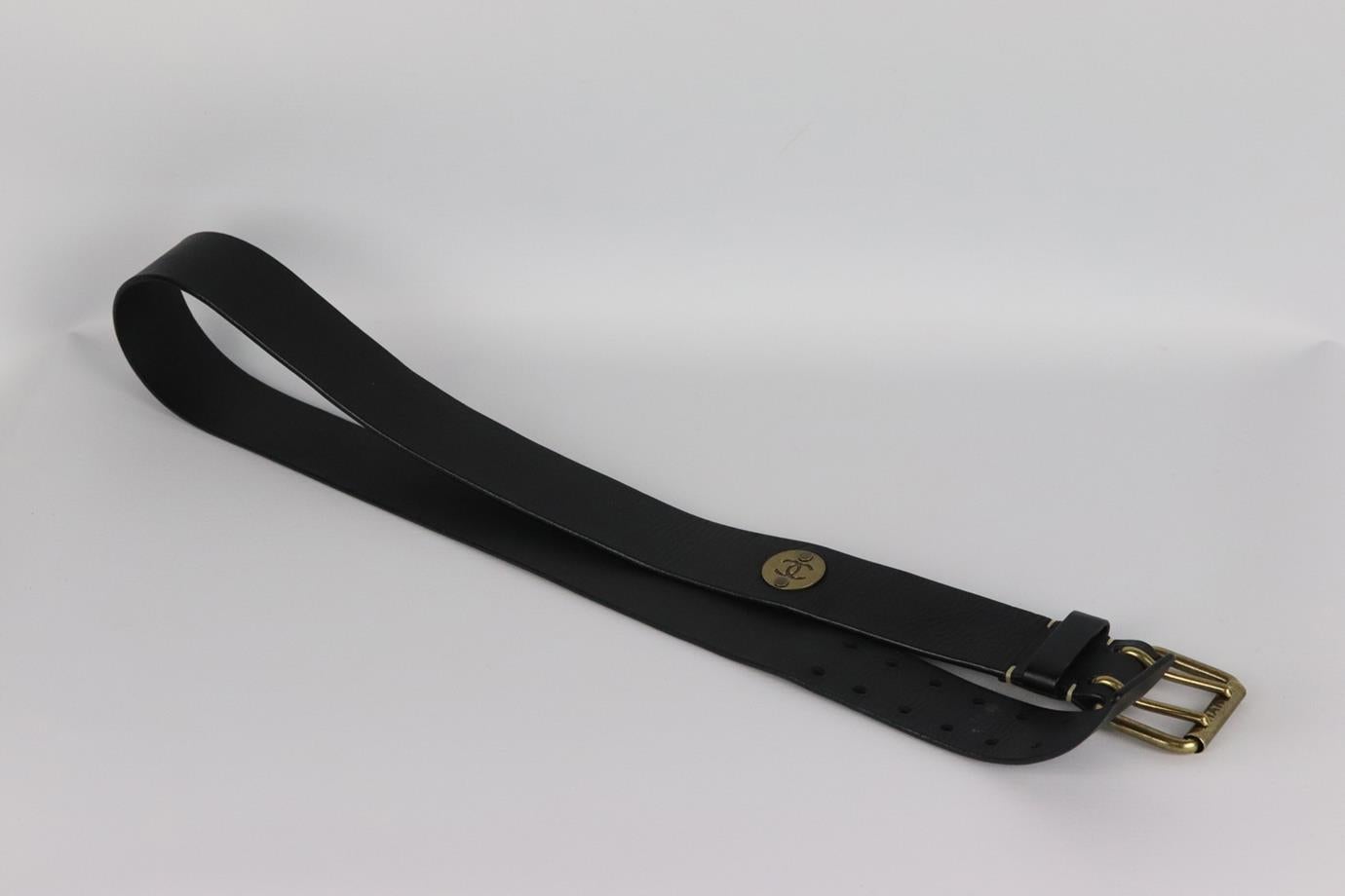 Chanel 2014 Cc Detailed Leather Waist Belt 95 In Excellent Condition In London, GB