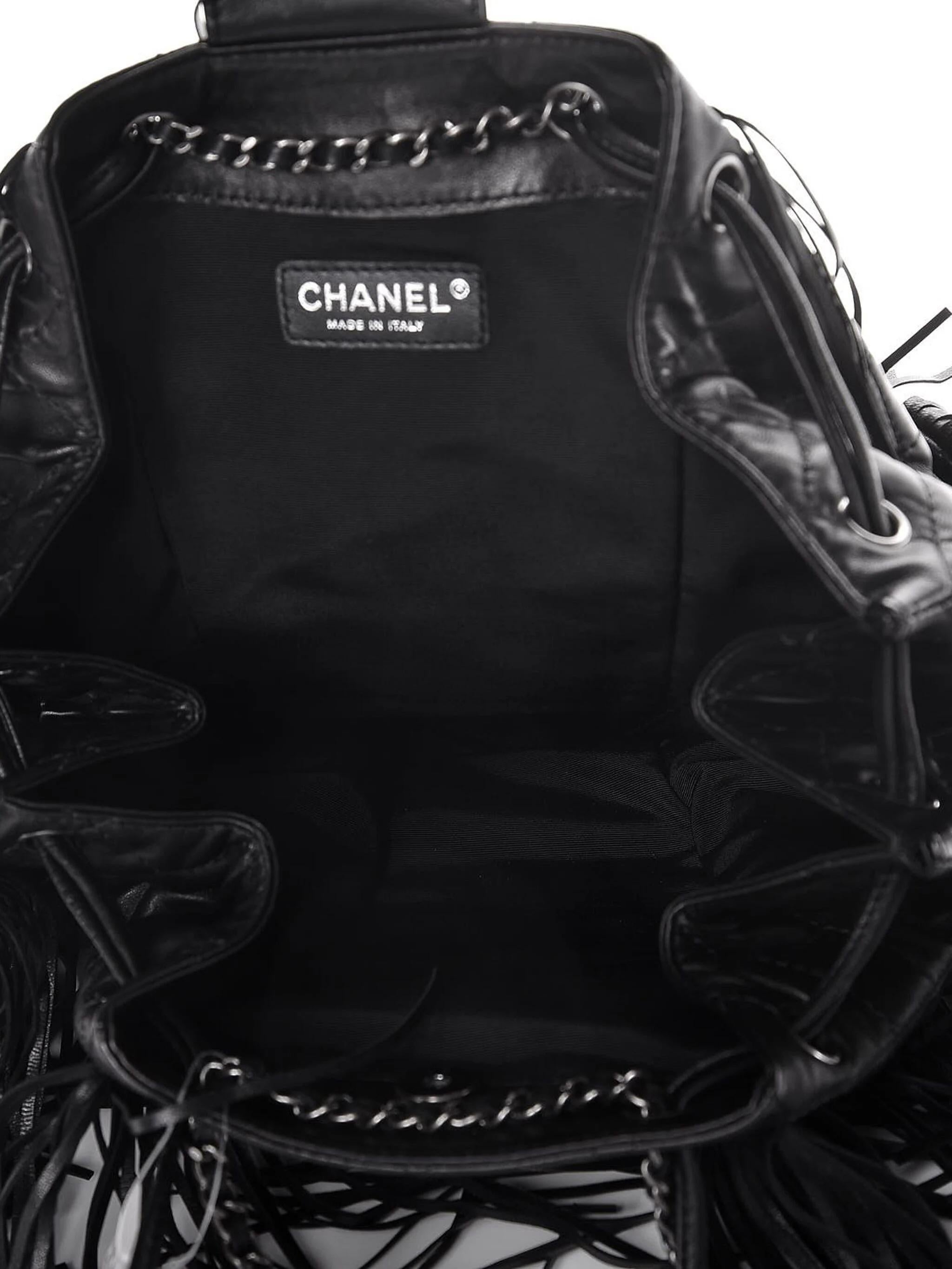 Chanel 2014 Dallas Drawstring Bucket Quilted Rare Fringe Lambskin Leather Bag For Sale 8